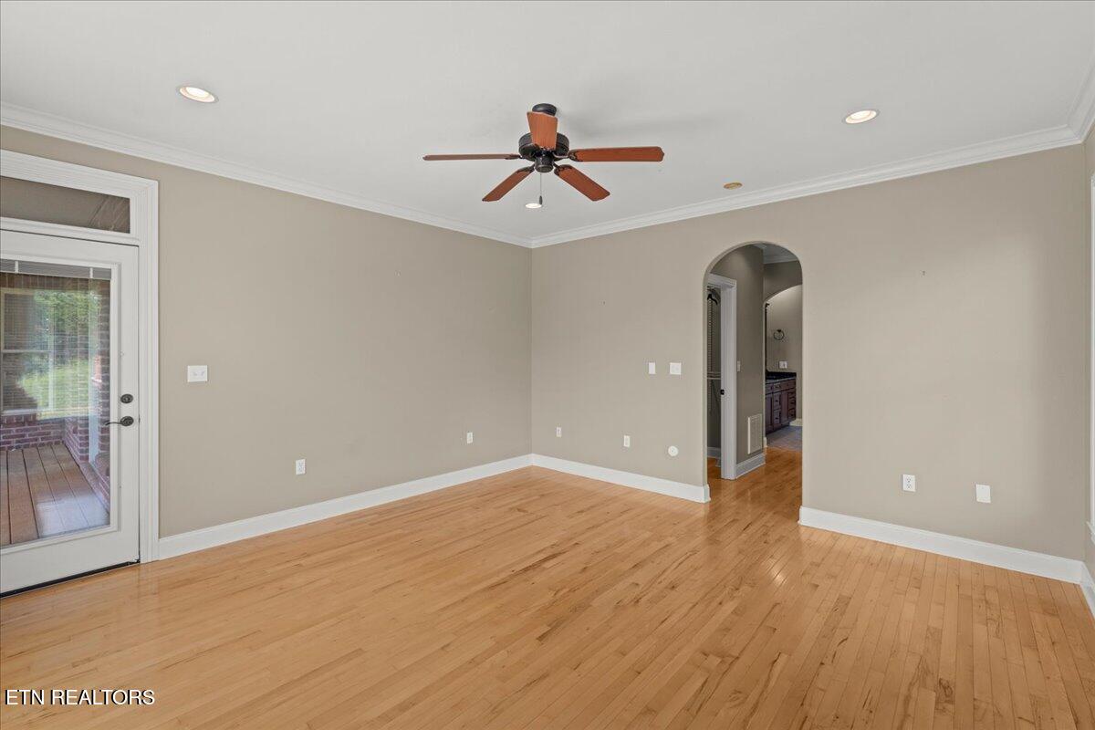1076 Britts Drive Lenoir City TN 37772