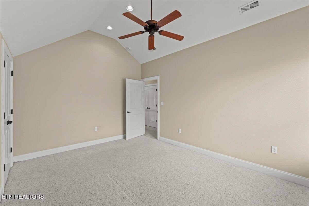 1076 Britts Drive Lenoir City TN 37772