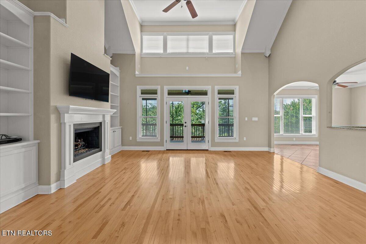 1076 Britts Drive Lenoir City TN 37772