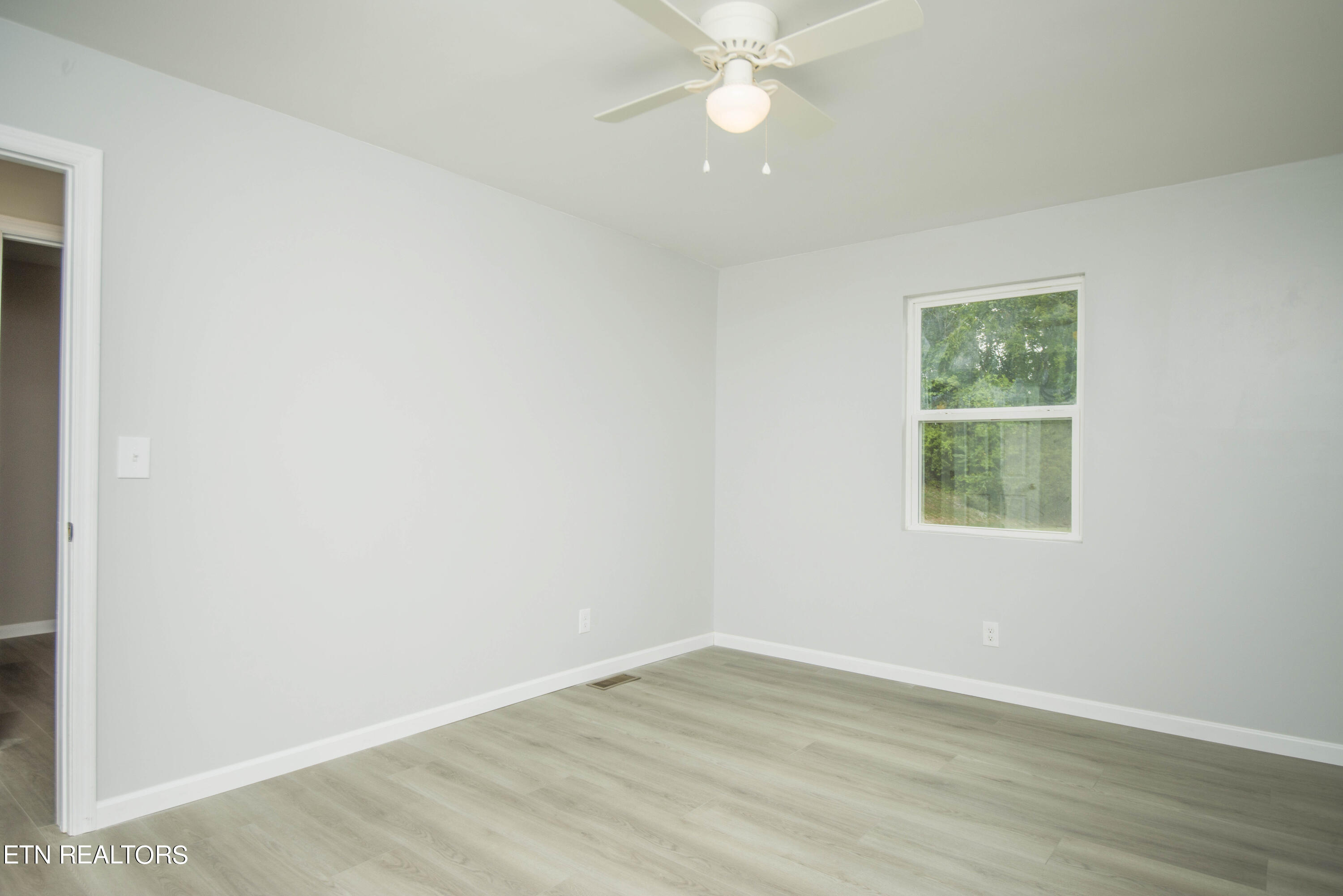 243 Jarnigan Chapel Road Clinton TN 37716