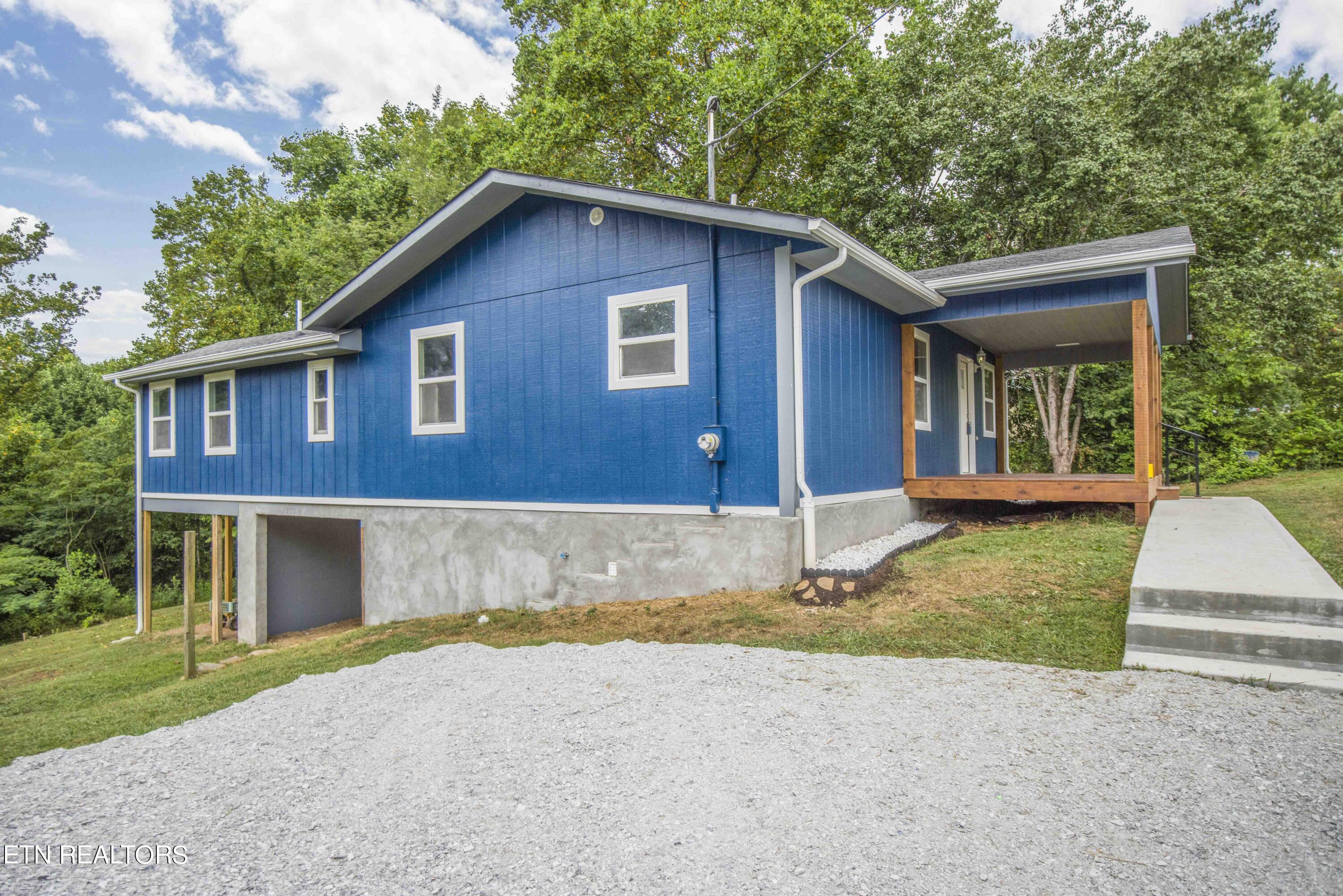 243 Jarnigan Chapel Road Clinton TN 37716