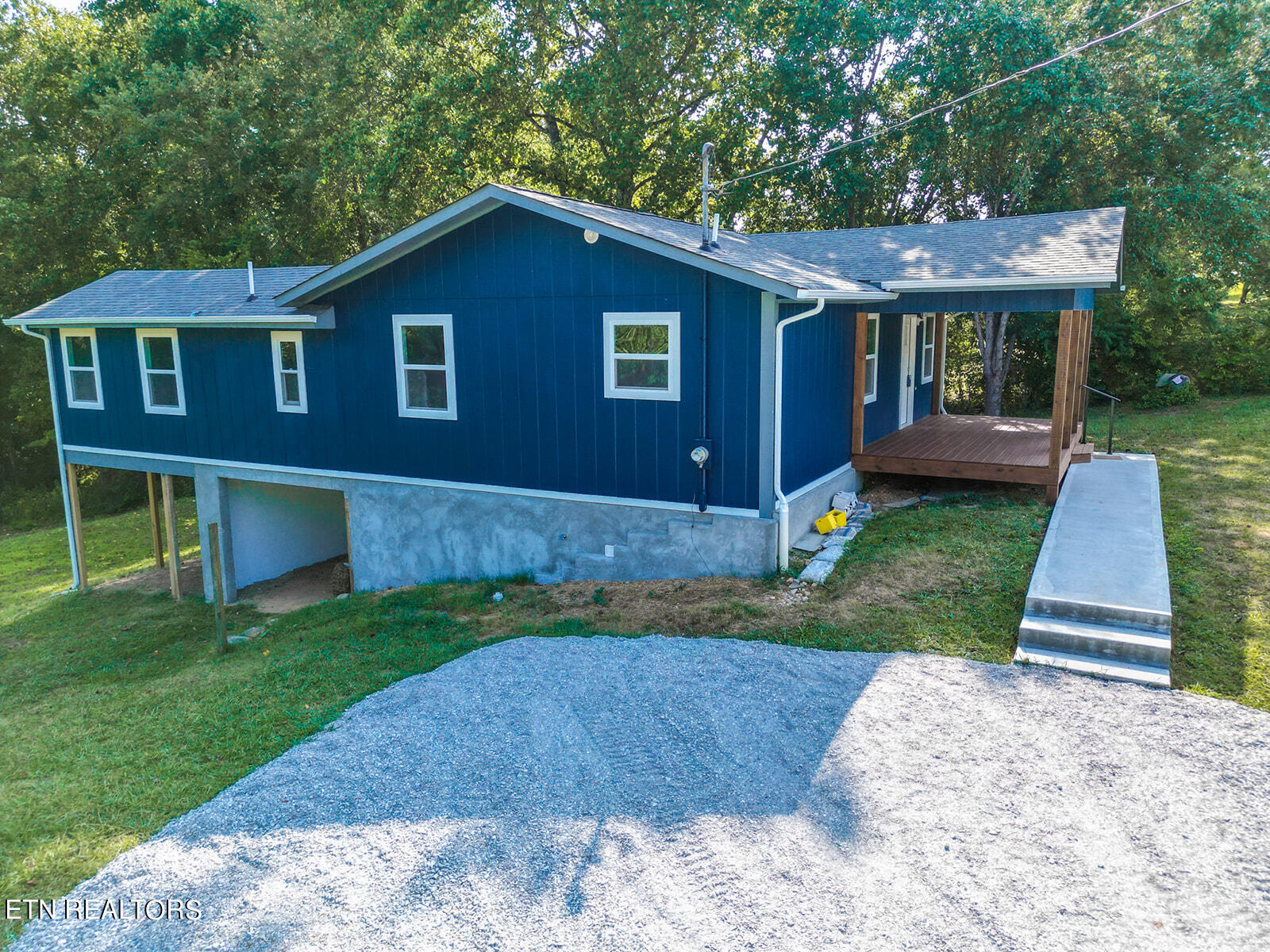 243 Jarnigan Chapel Road Clinton TN 37716