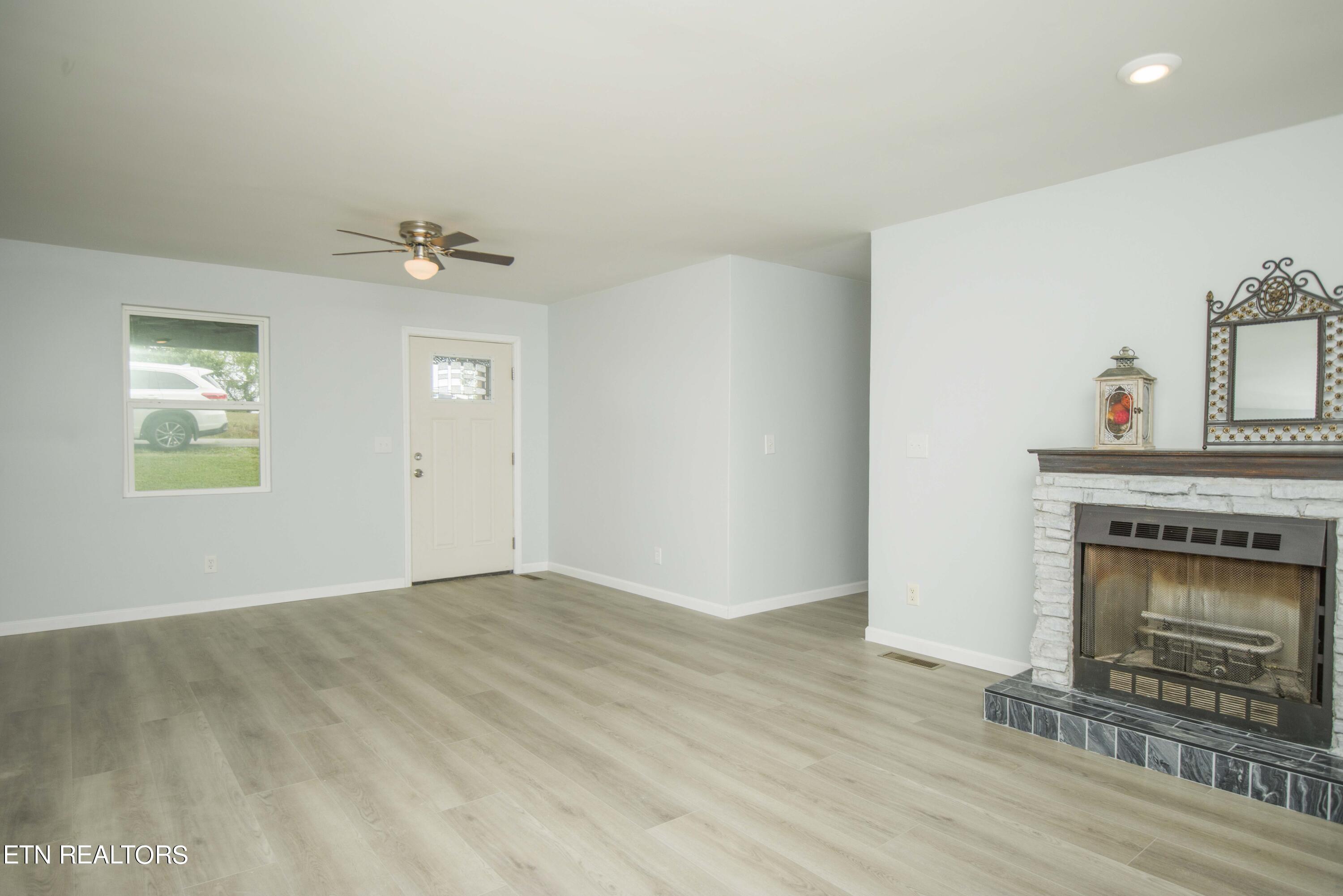 243 Jarnigan Chapel Road Clinton TN 37716