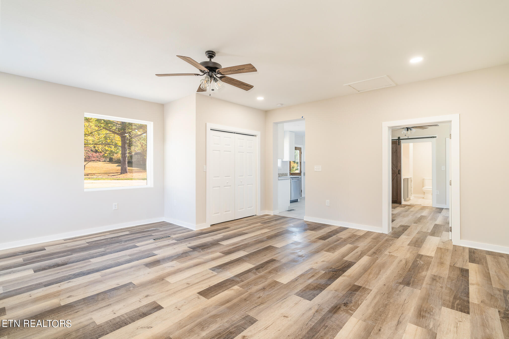 223 Hannah Drive Oliver Springs TN 37840