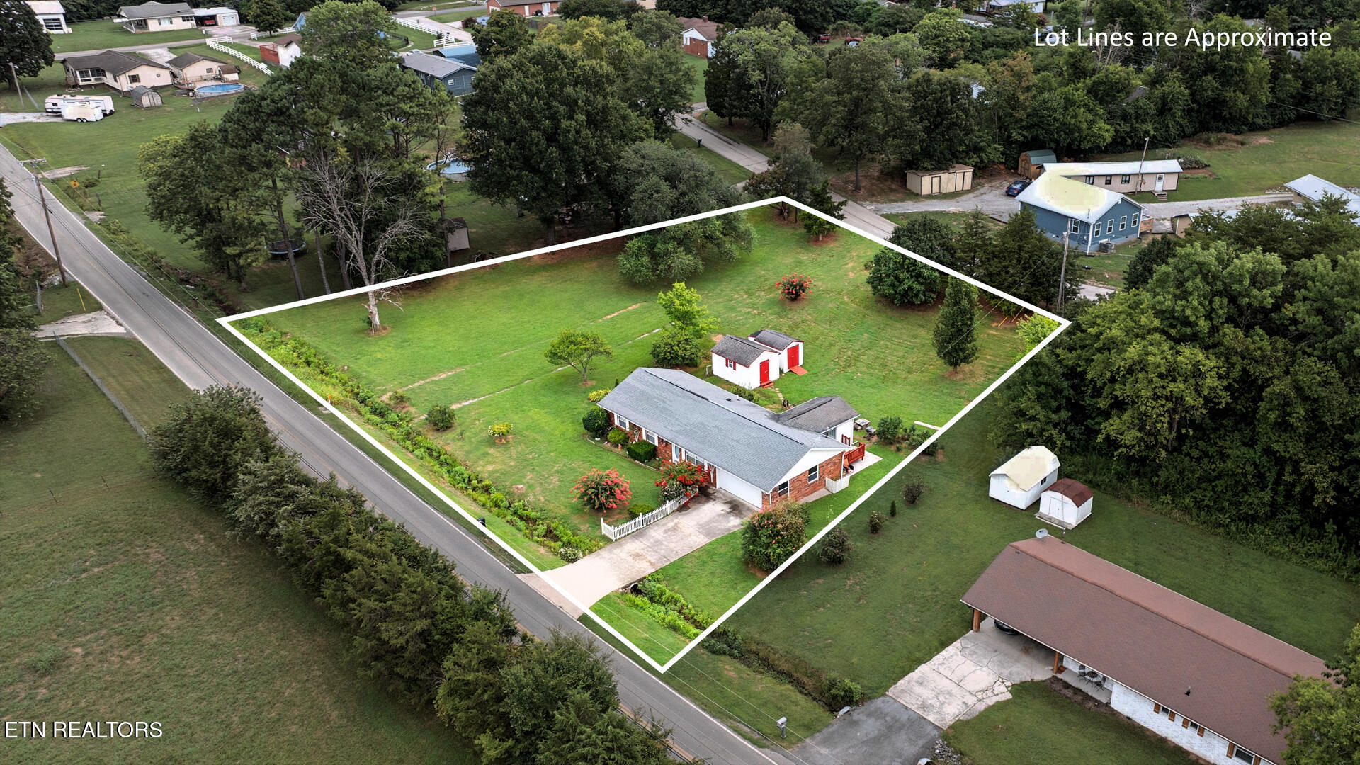 125 County Farm Road Friendsville TN 37737
