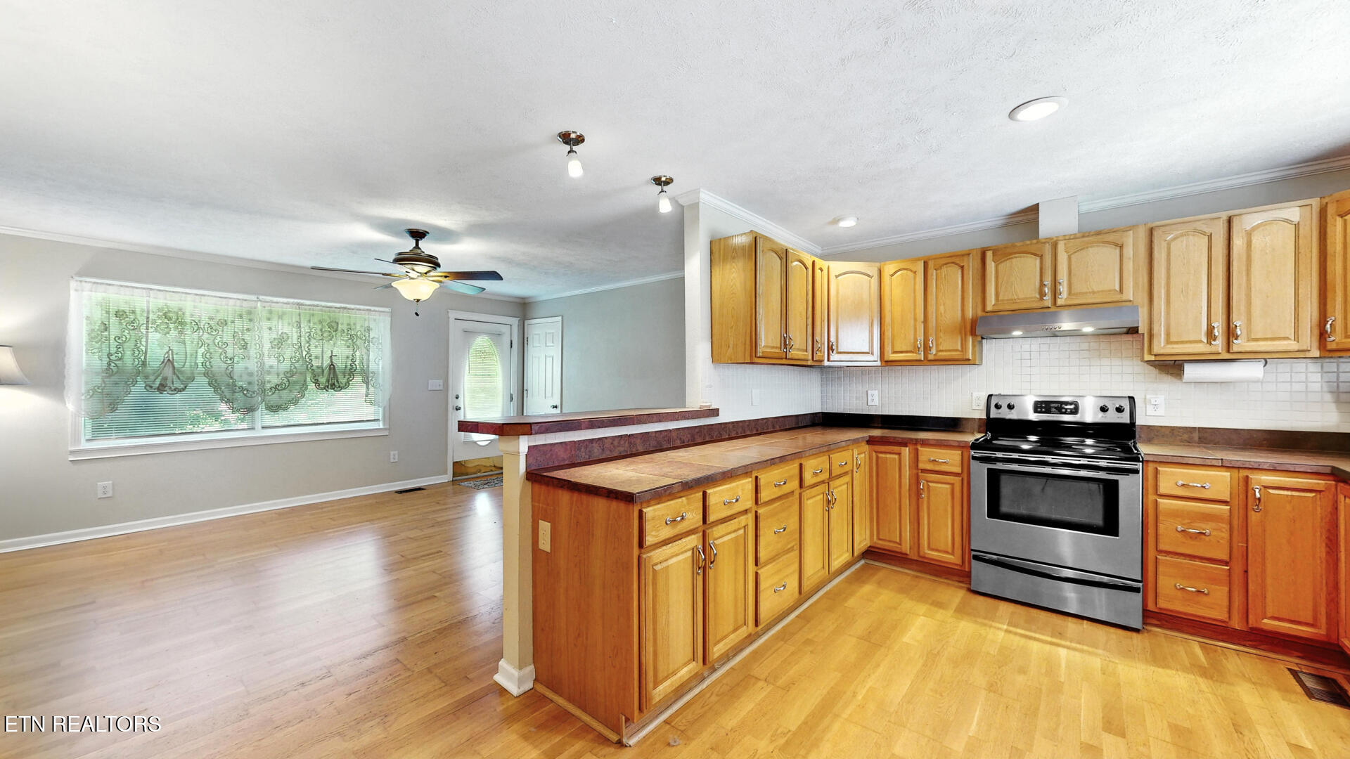 125 County Farm Road Friendsville TN 37737