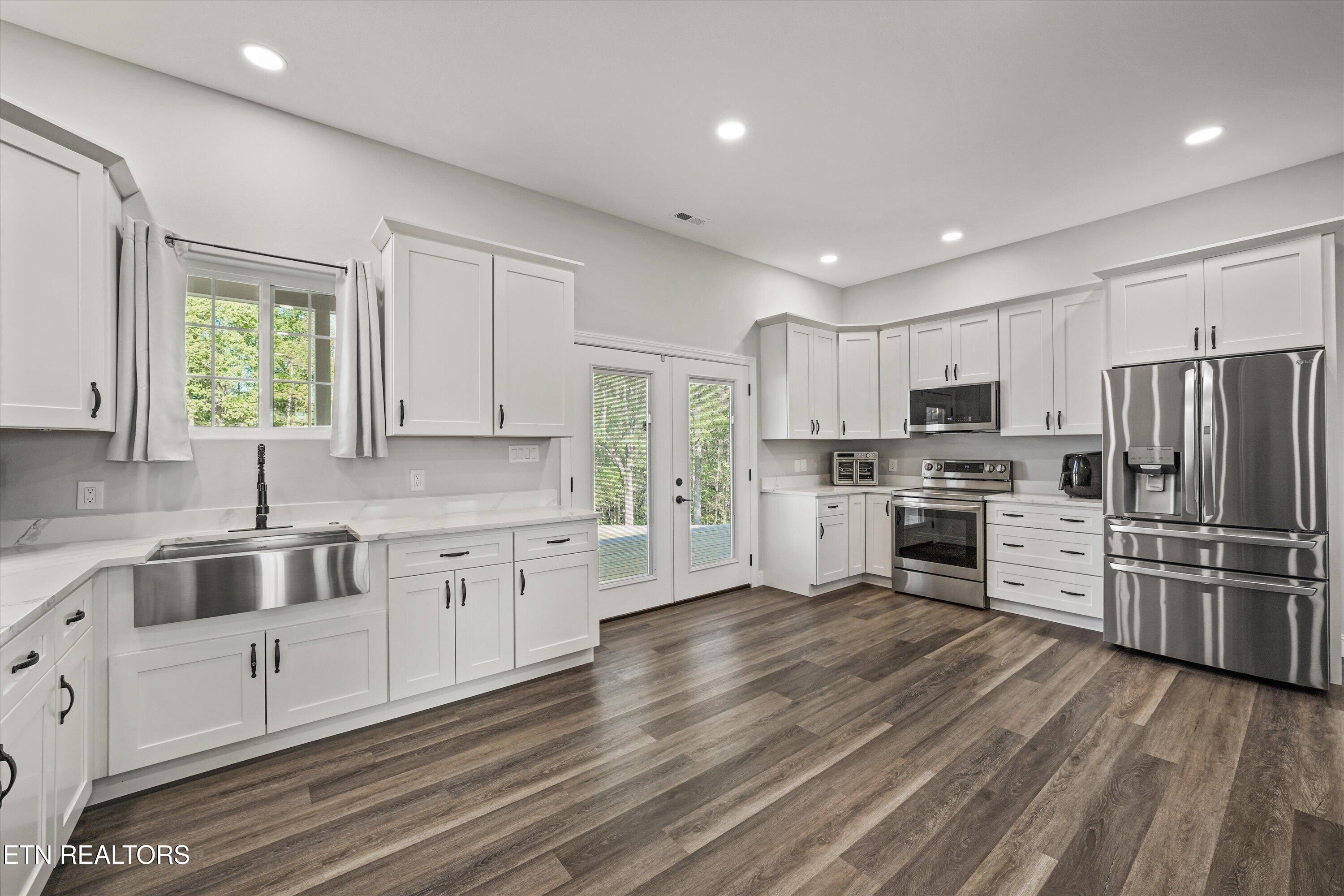 161 Mason Hill Road Madisonville TN 37354
