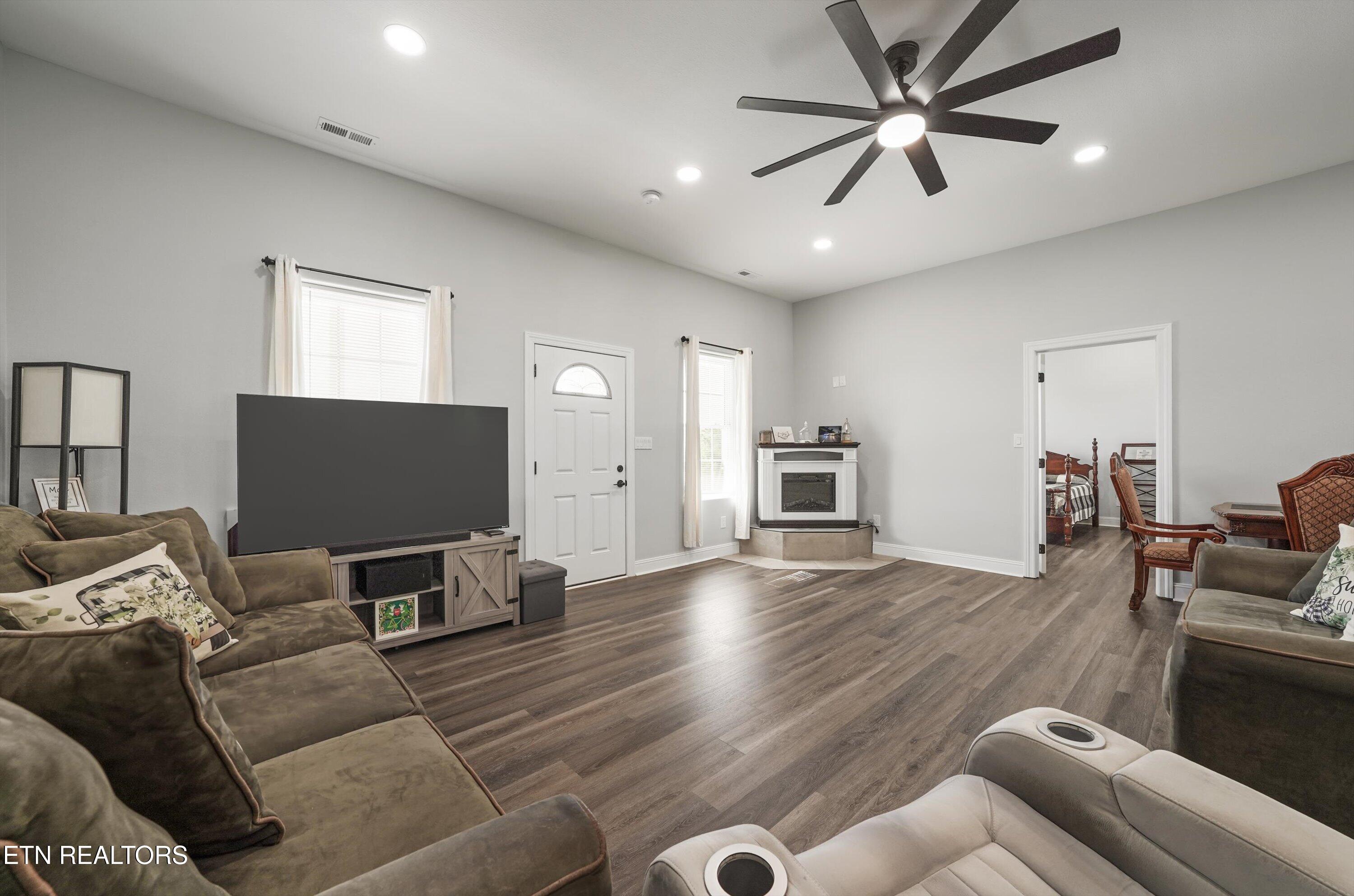 161 Mason Hill Road Madisonville TN 37354