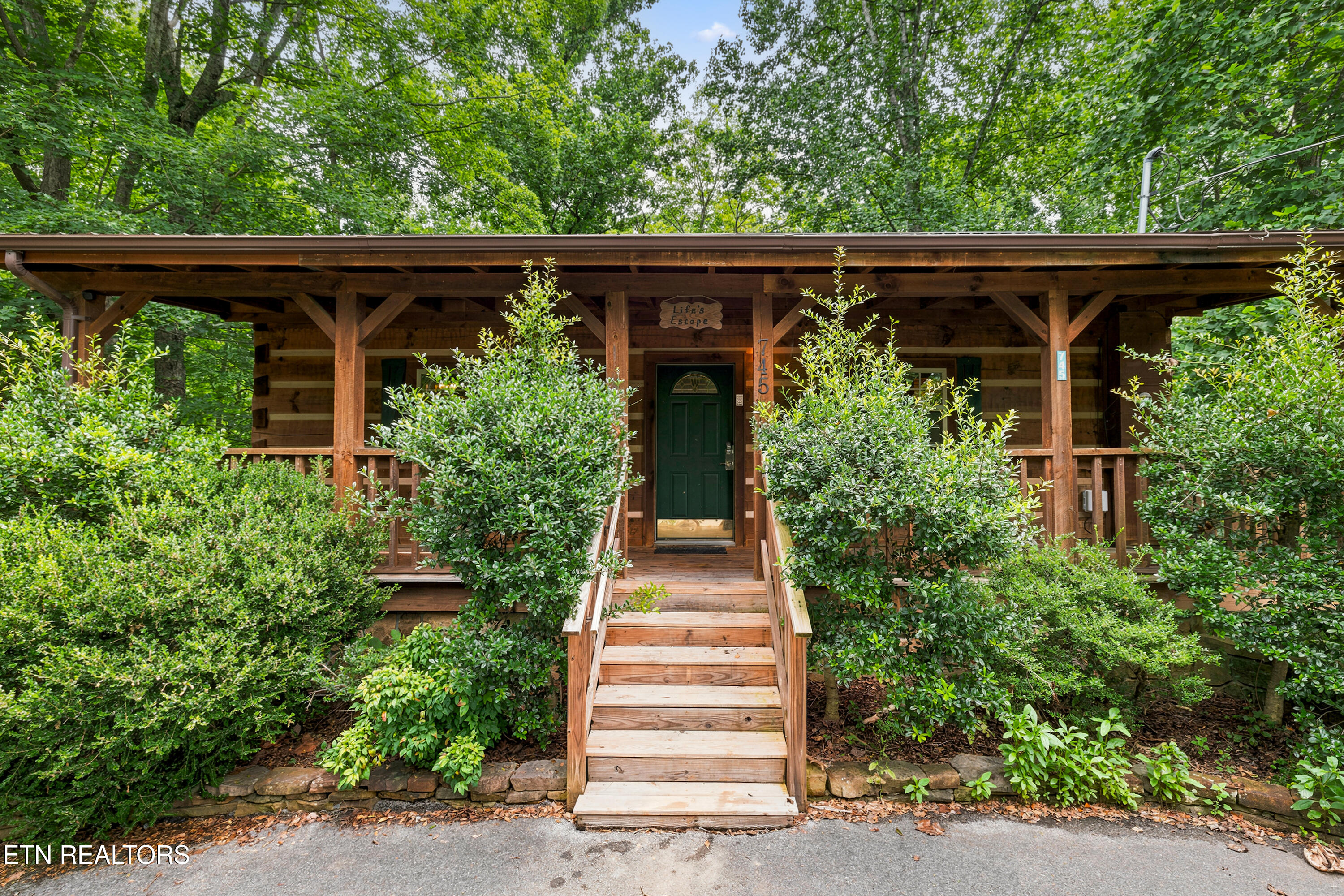 745 Hazy Circle Gatlinburg TN 37738
