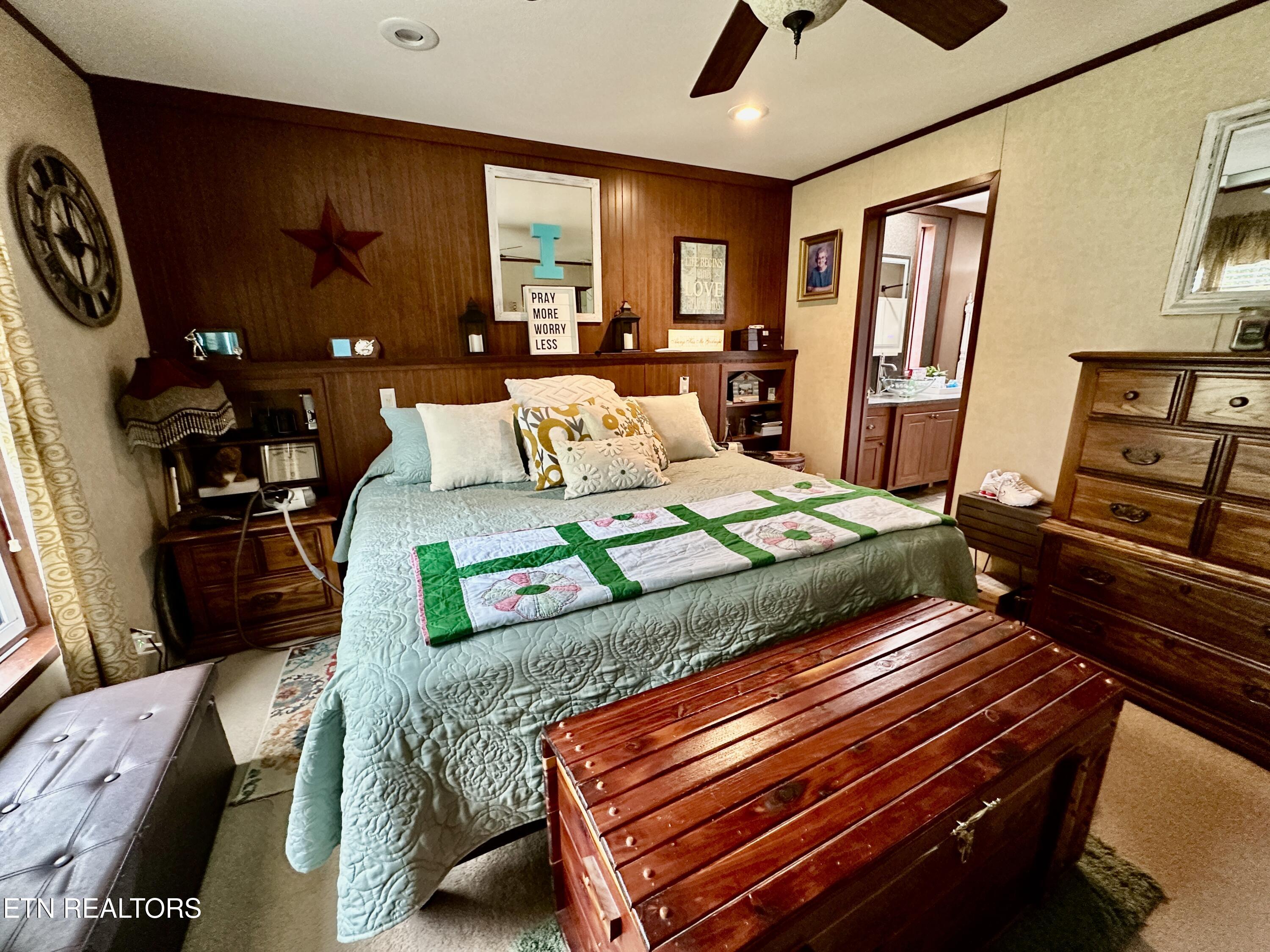 163 Wooldridge Lane Jellico TN 37762