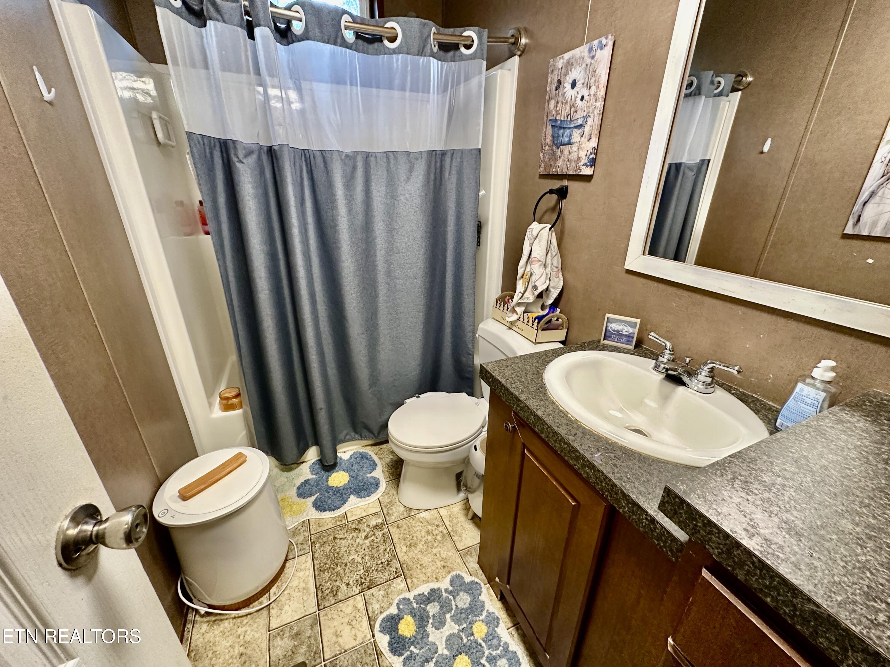 163 Wooldridge Lane Jellico TN 37762