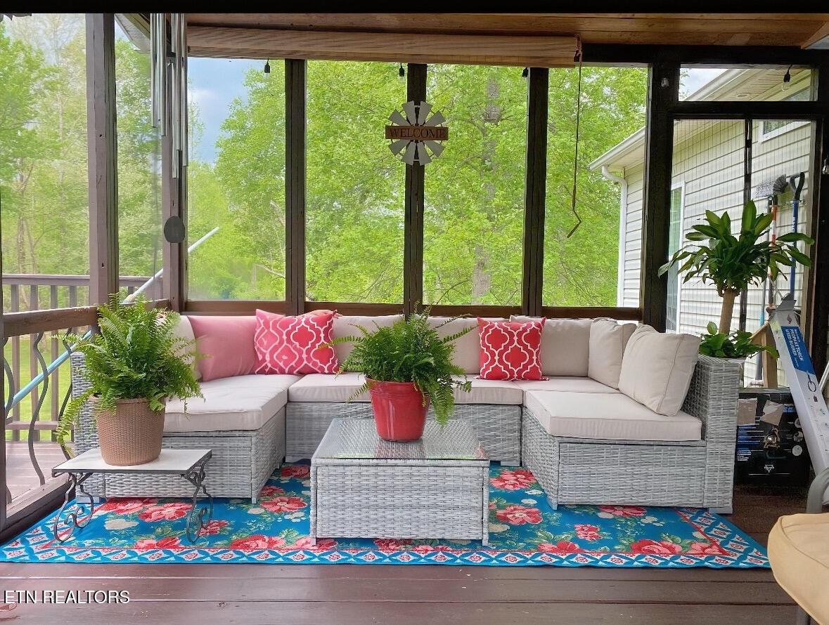 163 Wooldridge Lane Jellico TN 37762