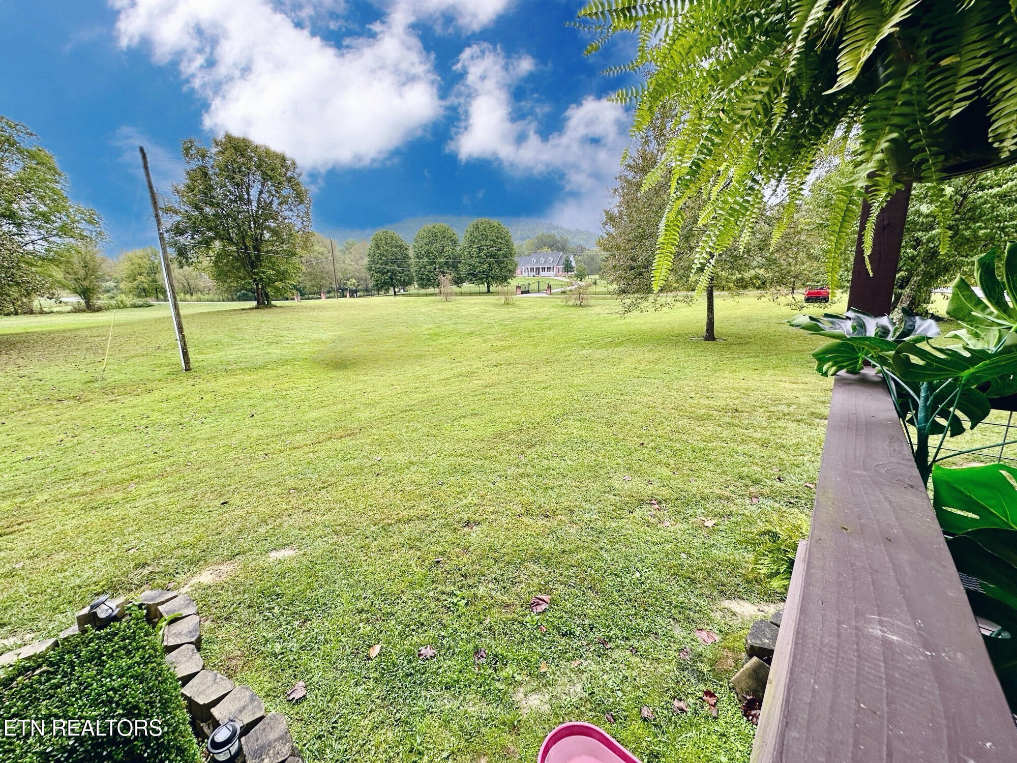 163 Wooldridge Lane Jellico TN 37762