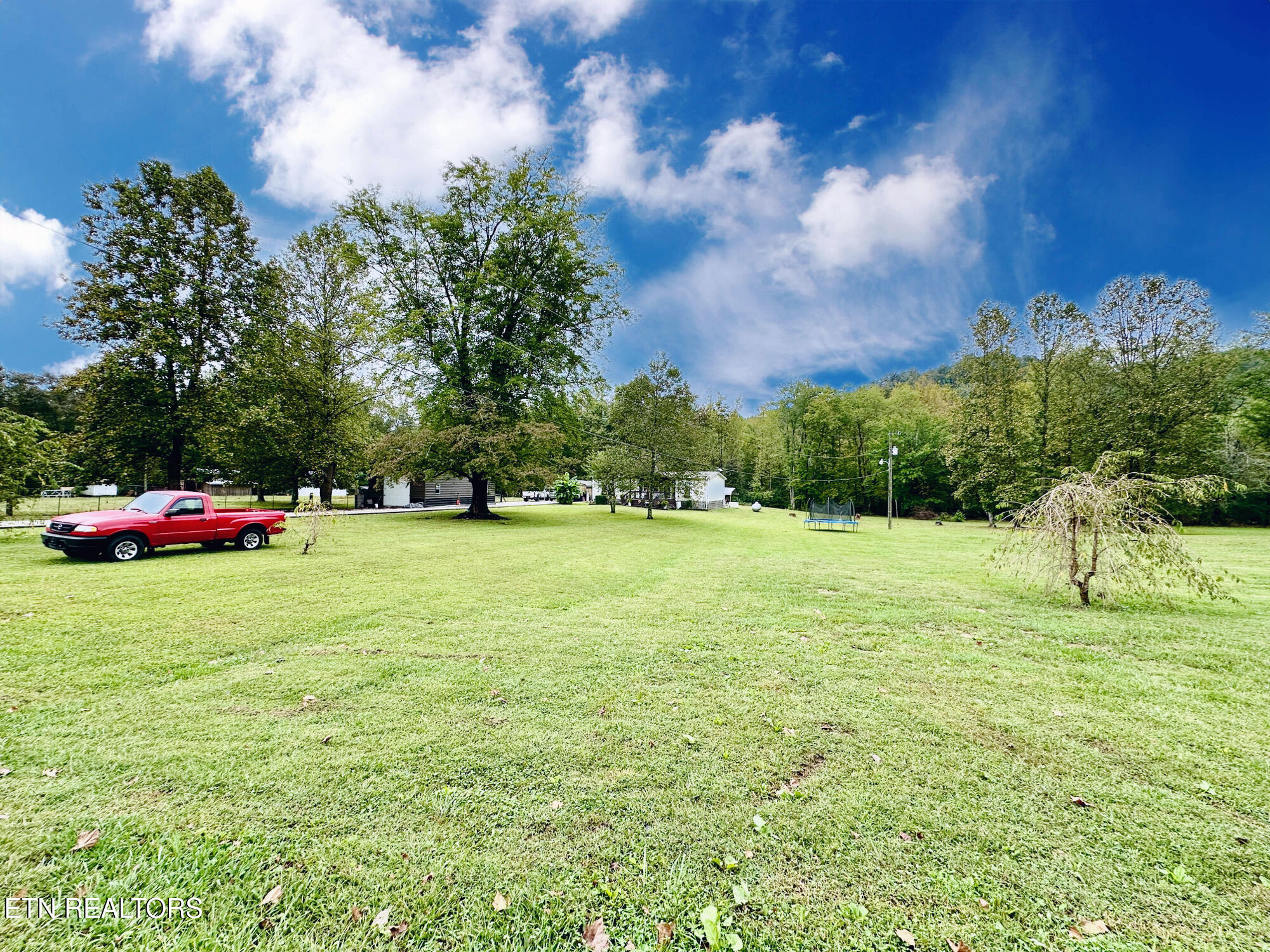 163 Wooldridge Lane Jellico TN 37762