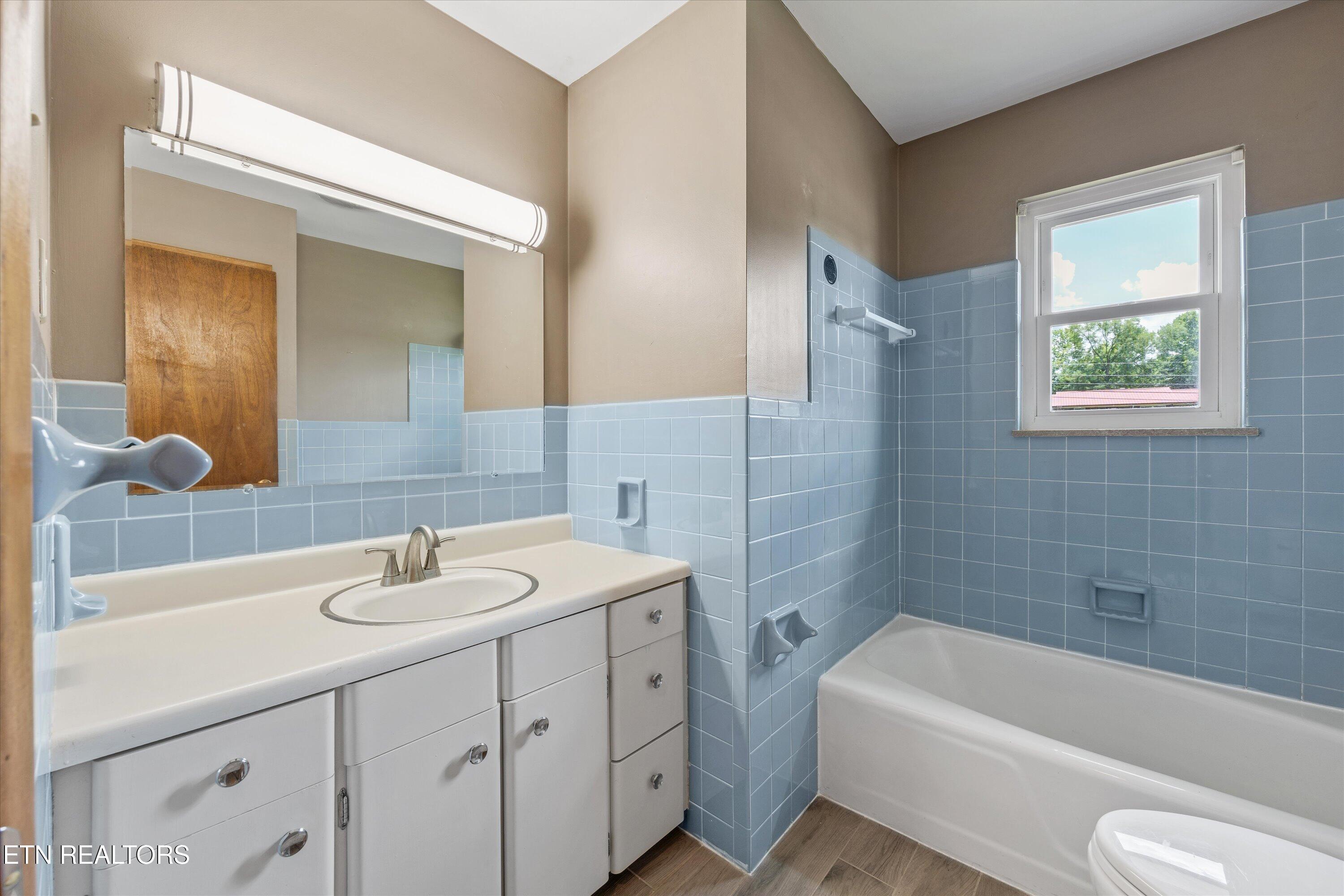 9329 N Ruggles Ferry Pike Strawberry Plains TN 37871