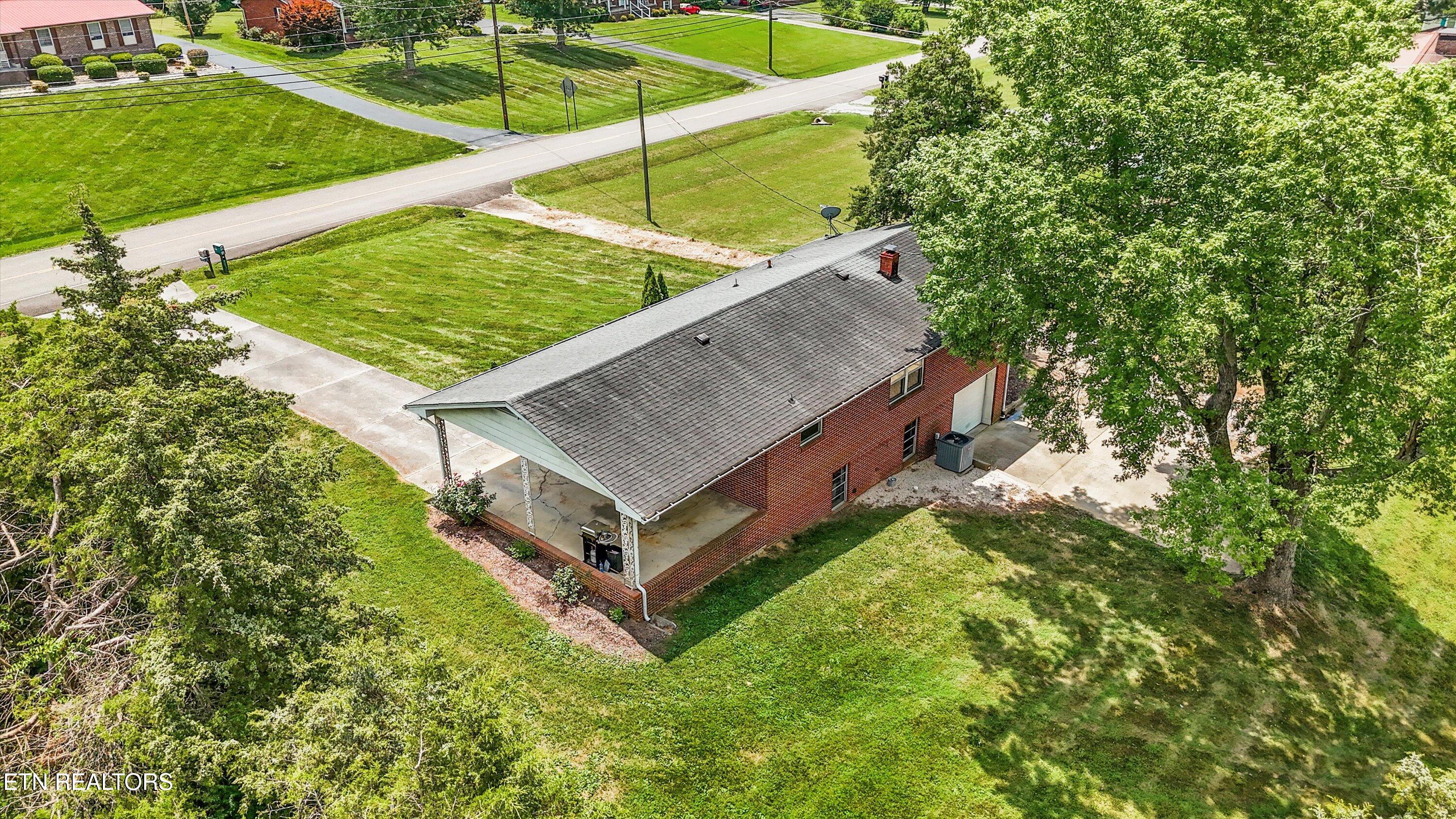 9329 N Ruggles Ferry Pike Strawberry Plains TN 37871