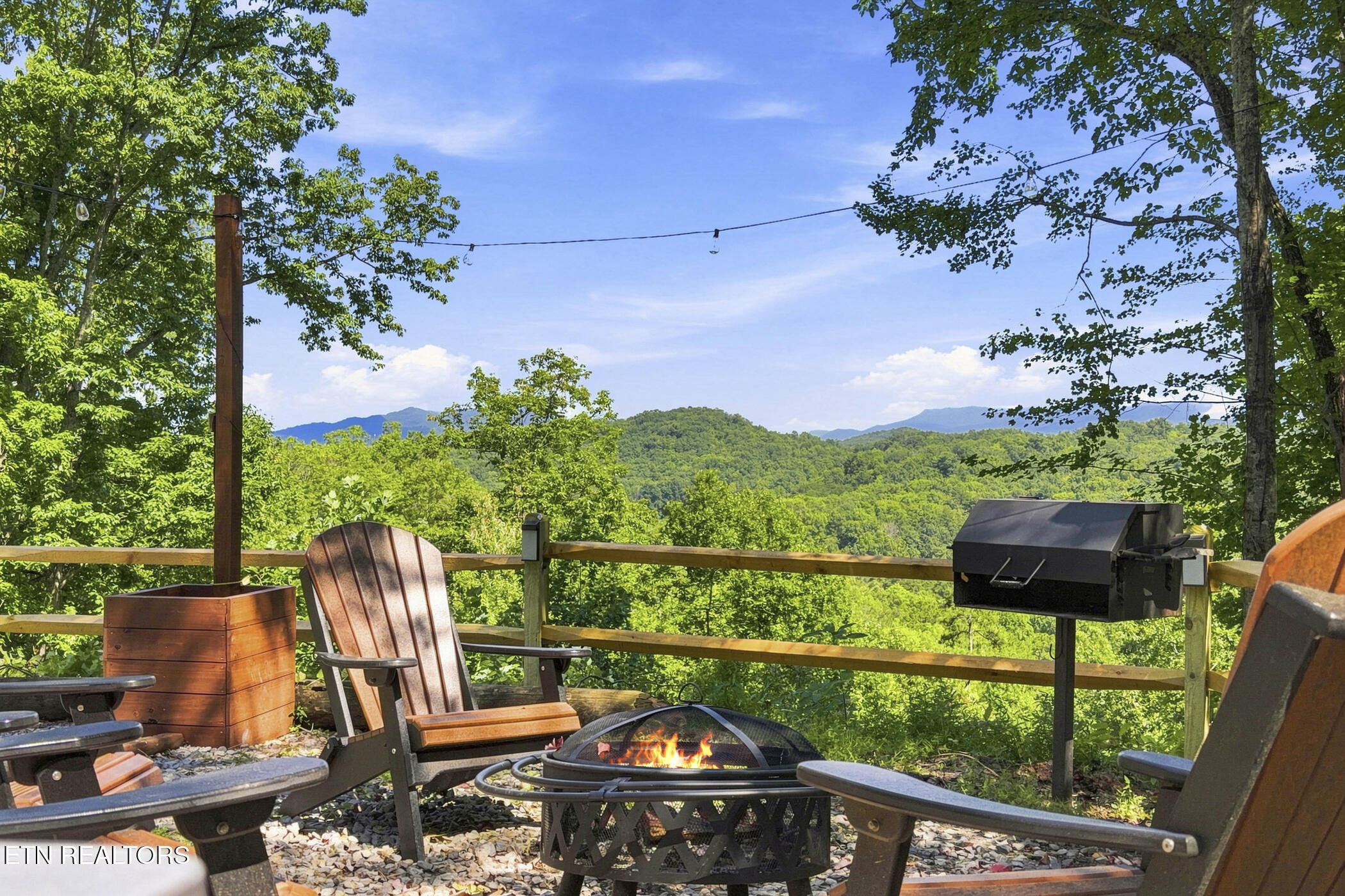 4361 Oakland Way Gatlinburg TN 37738