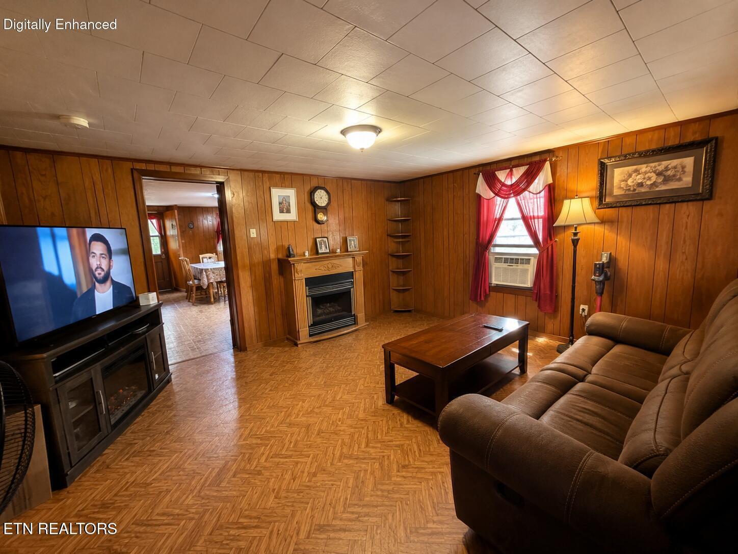 1218 Breazeale Road Lenoir City TN 37771