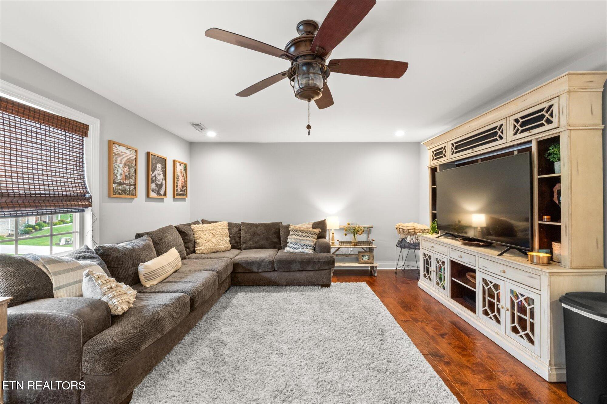 604 Lampwick Lane Knoxville TN 37912
