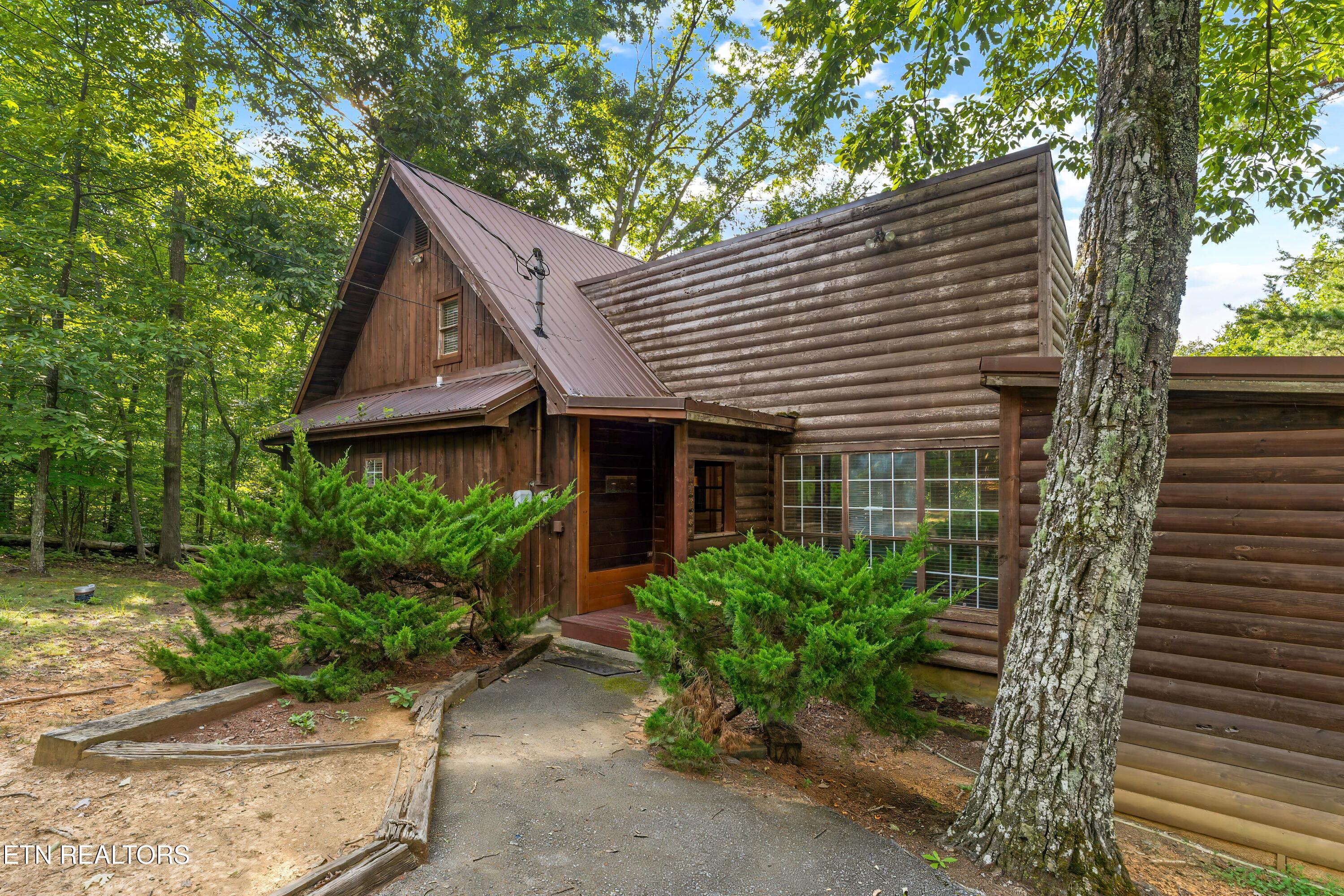 2309 Misty Lane Pigeon Forge TN 37876