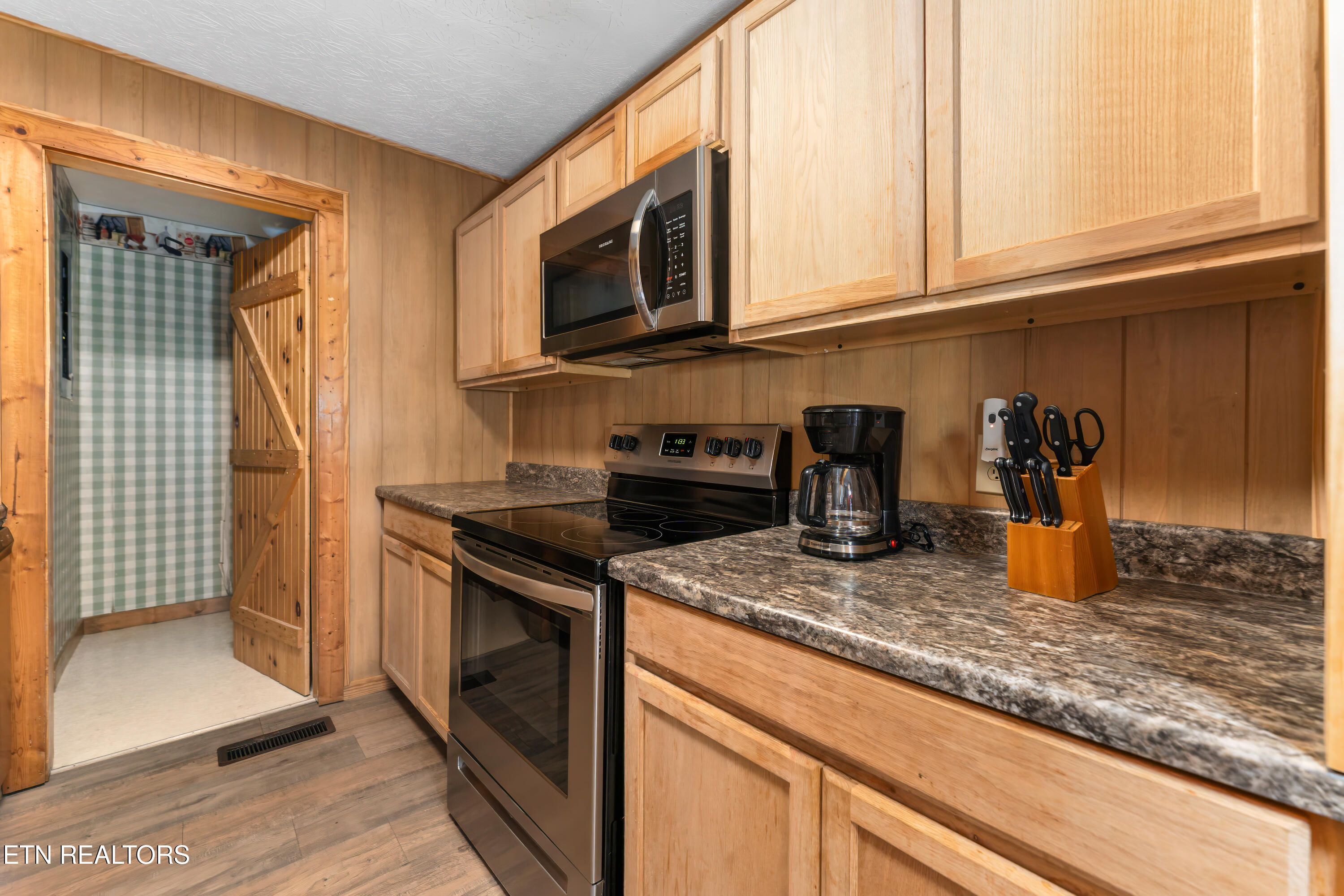 2309 Misty Lane Pigeon Forge TN 37876