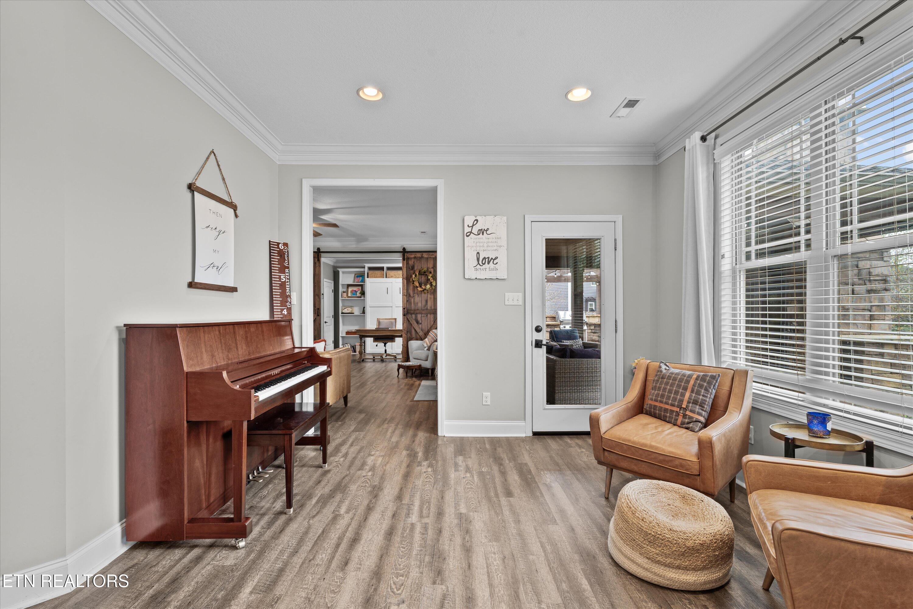 1118 Front Royal Lane Knoxville TN 37922