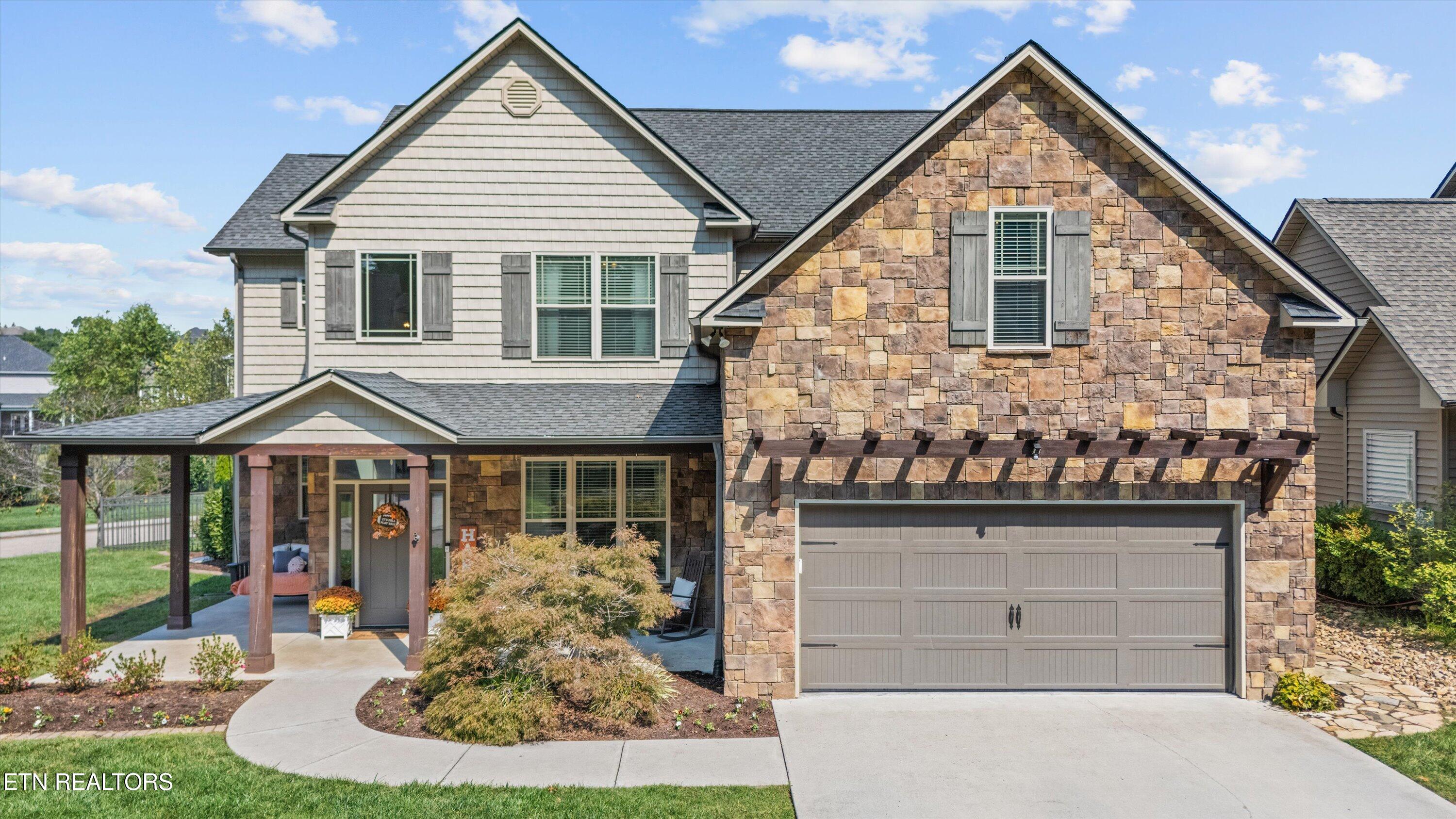 1118 Front Royal Lane Knoxville TN 37922
