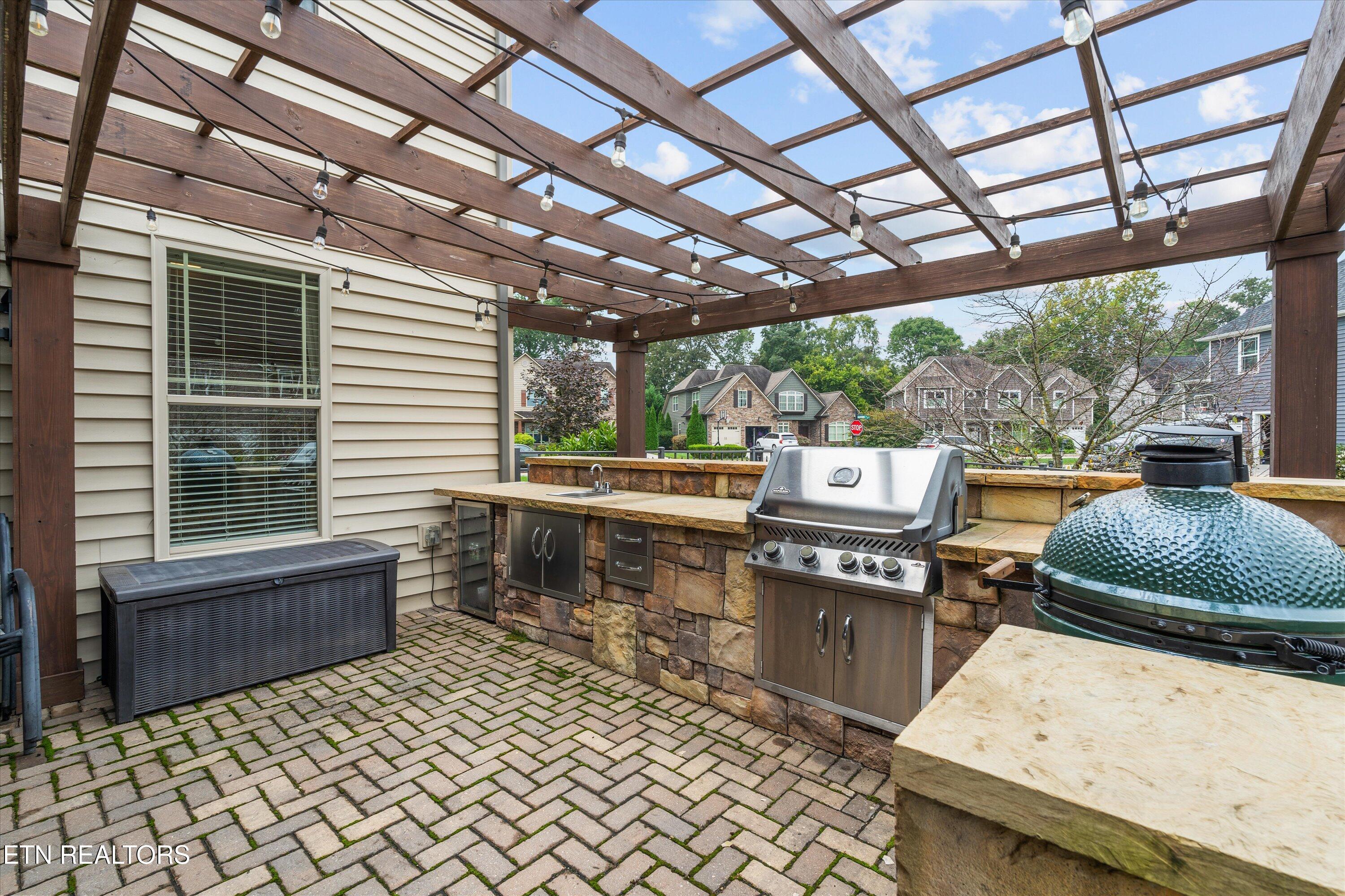 1118 Front Royal Lane Knoxville TN 37922