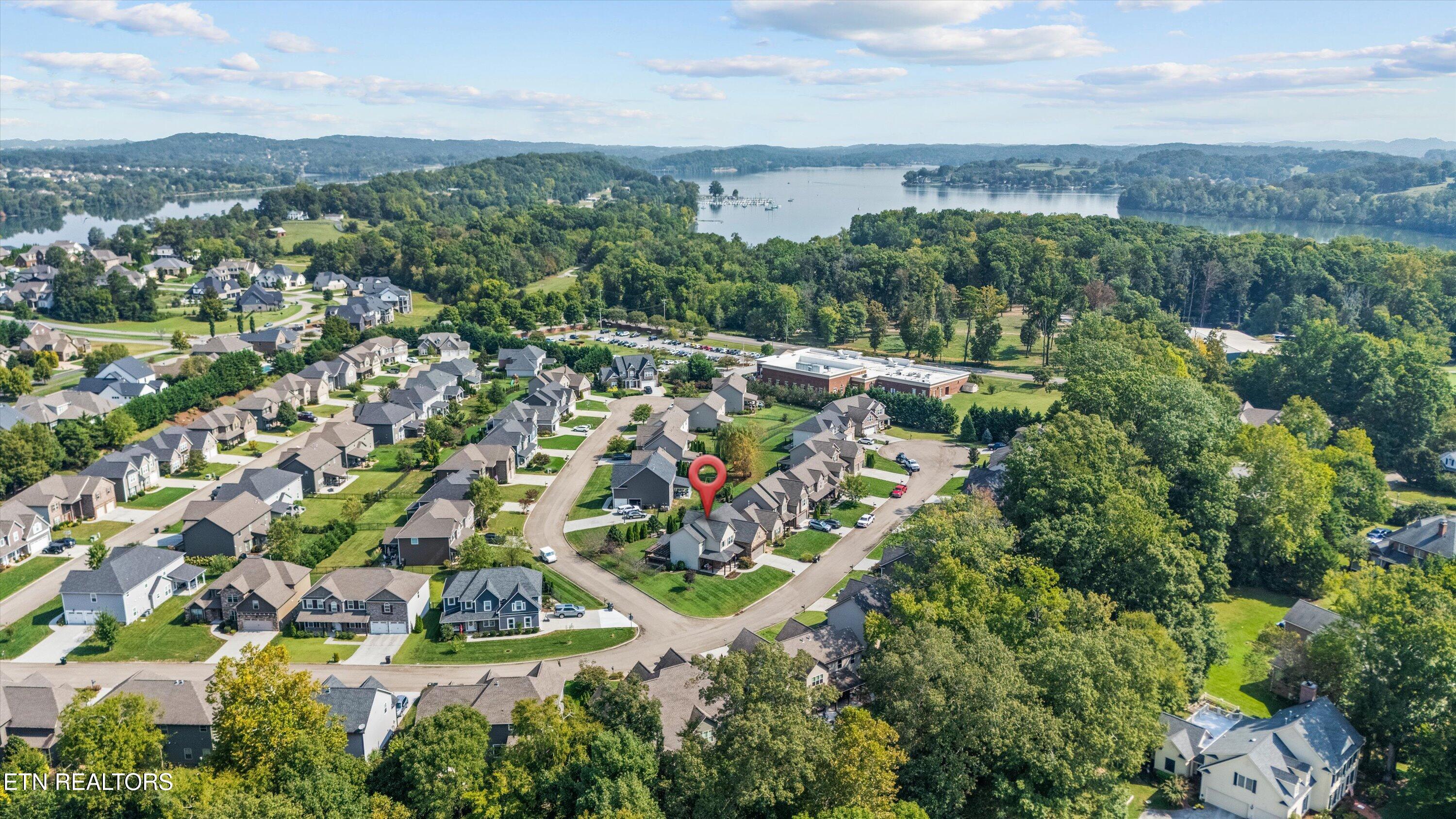 1118 Front Royal Lane Knoxville TN 37922