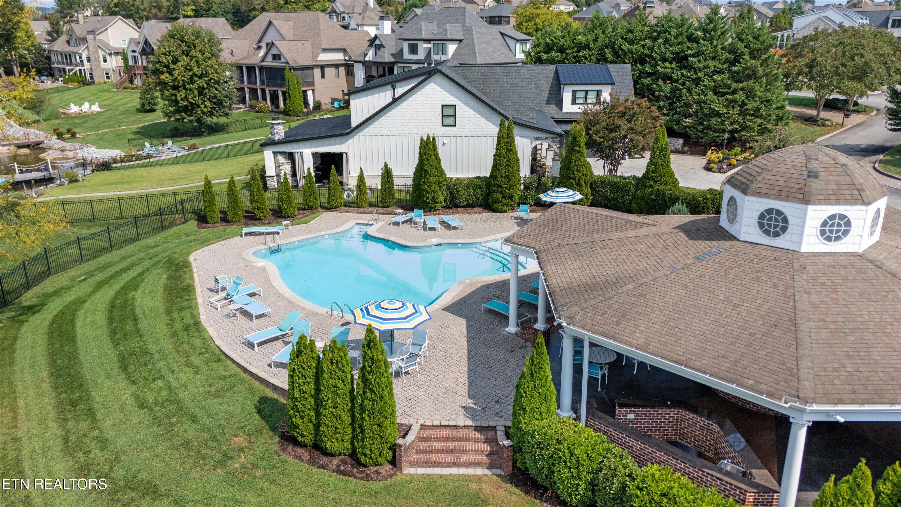1118 Front Royal Lane Knoxville TN 37922