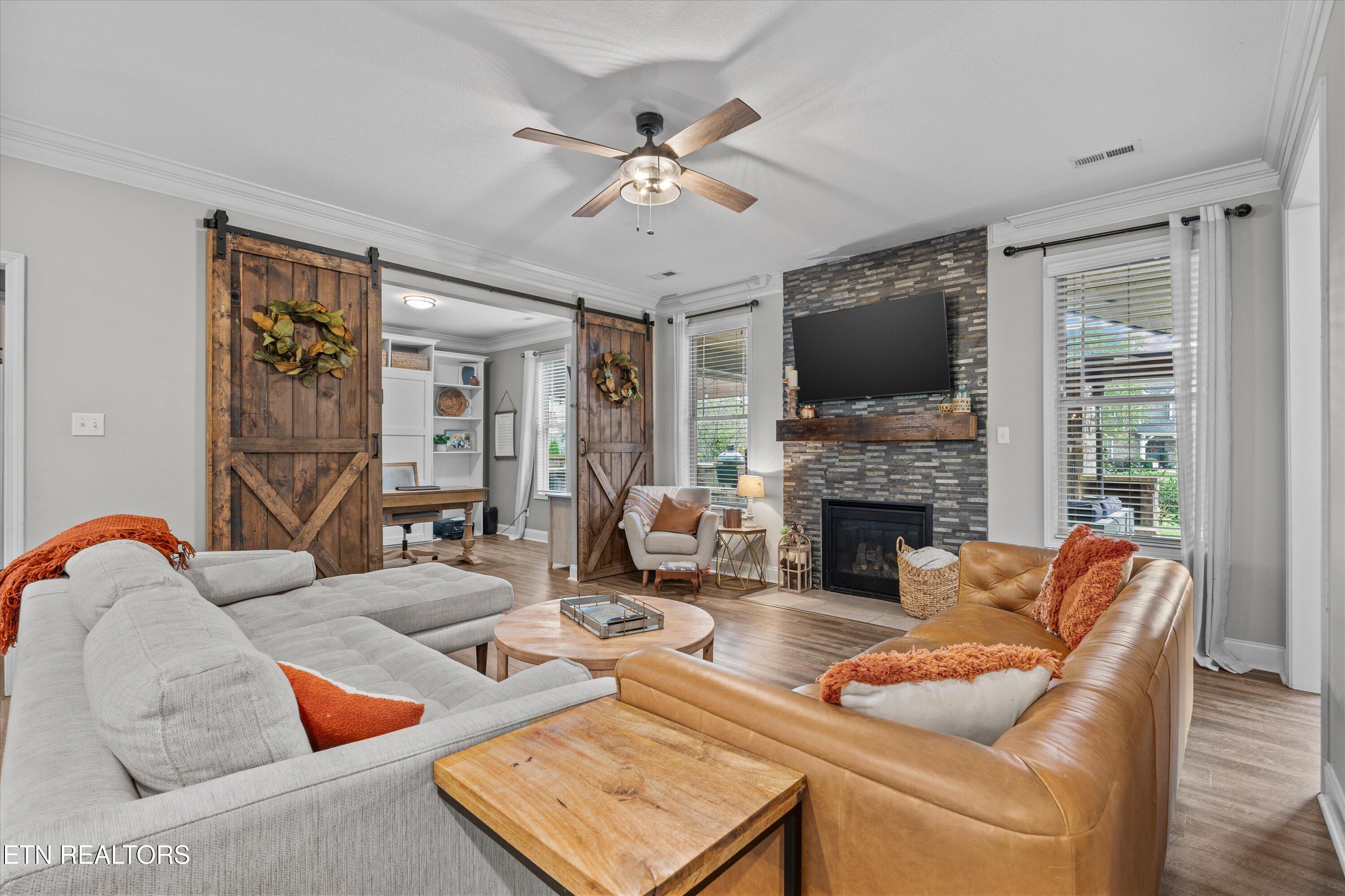 1118 Front Royal Lane Knoxville TN 37922