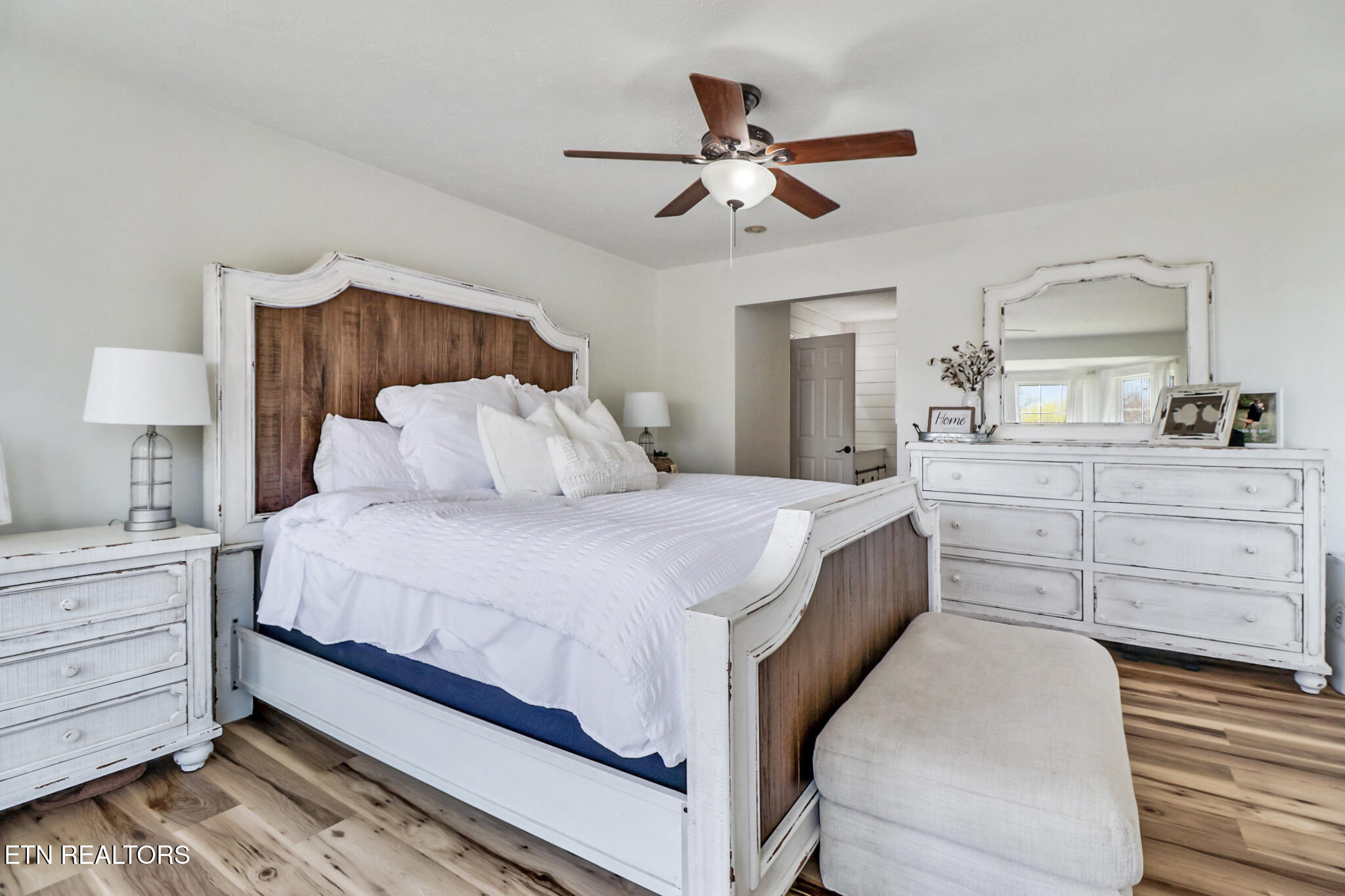 3227 W Wolf Valley Road Clinton TN 37716