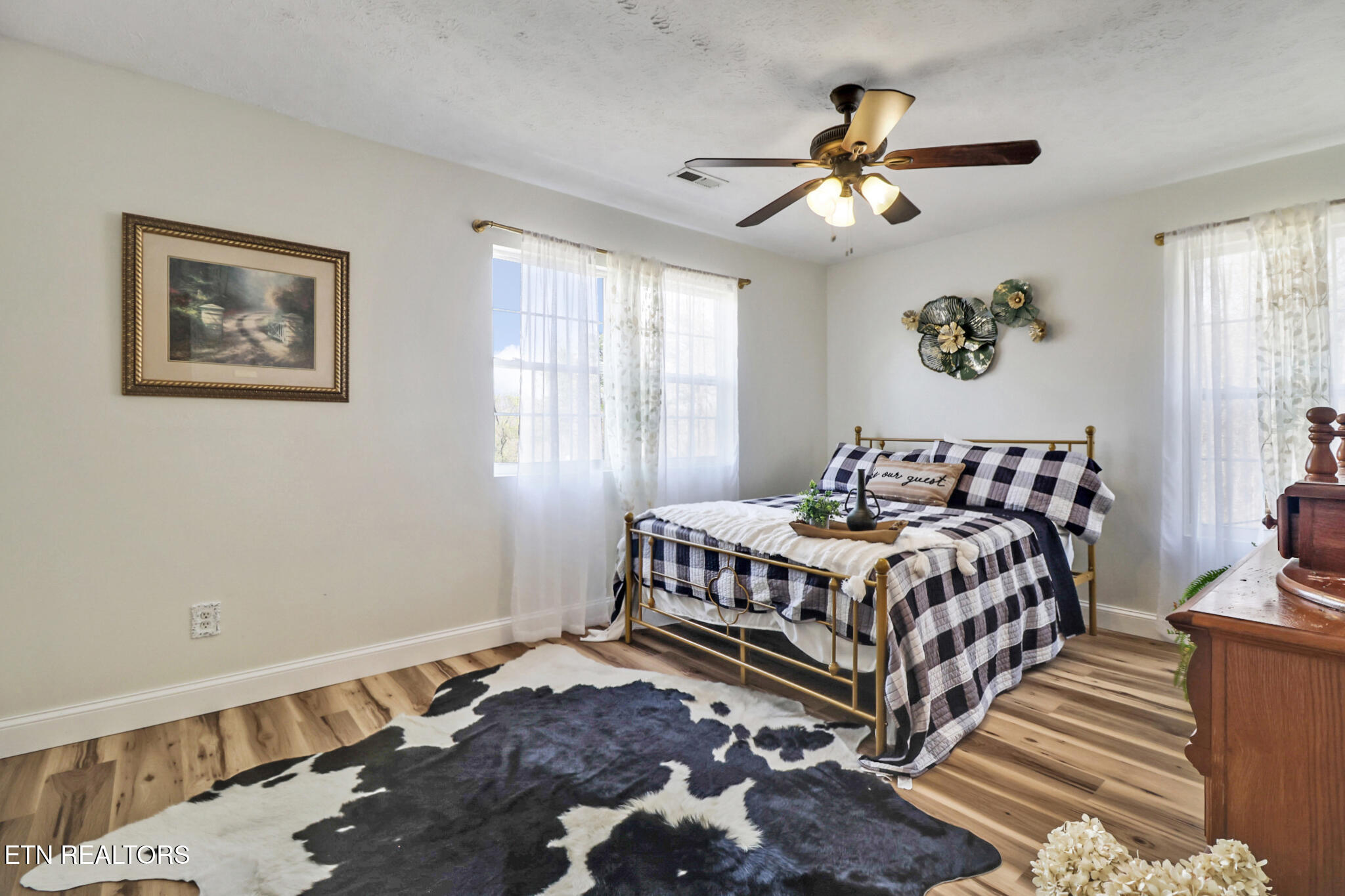 3227 W Wolf Valley Road Clinton TN 37716