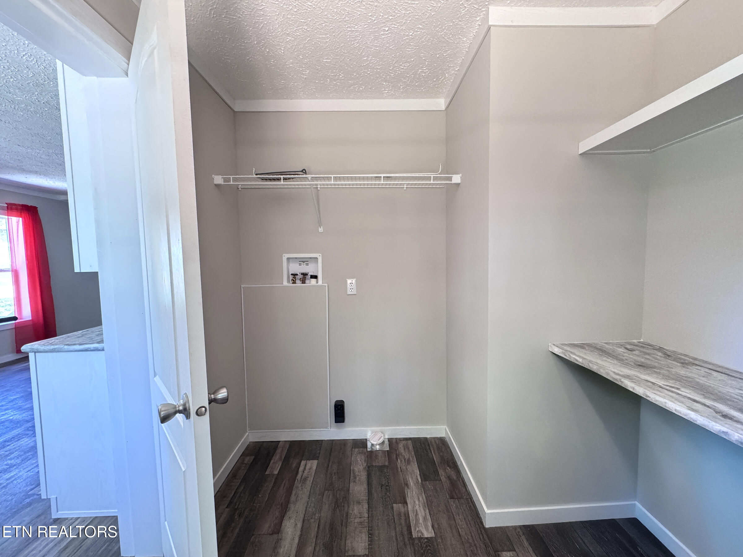 598 Kingston Avenue Rockwood TN 37854