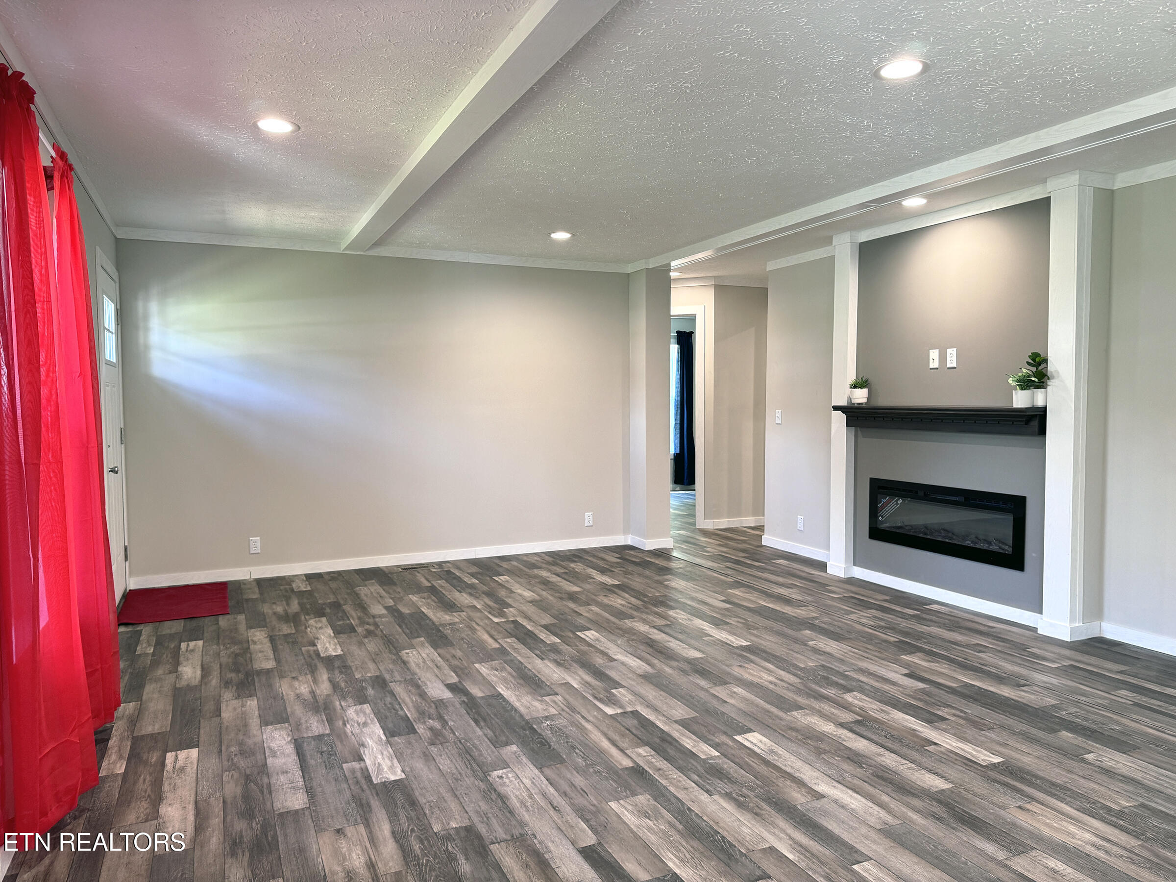 598 Kingston Avenue Rockwood TN 37854