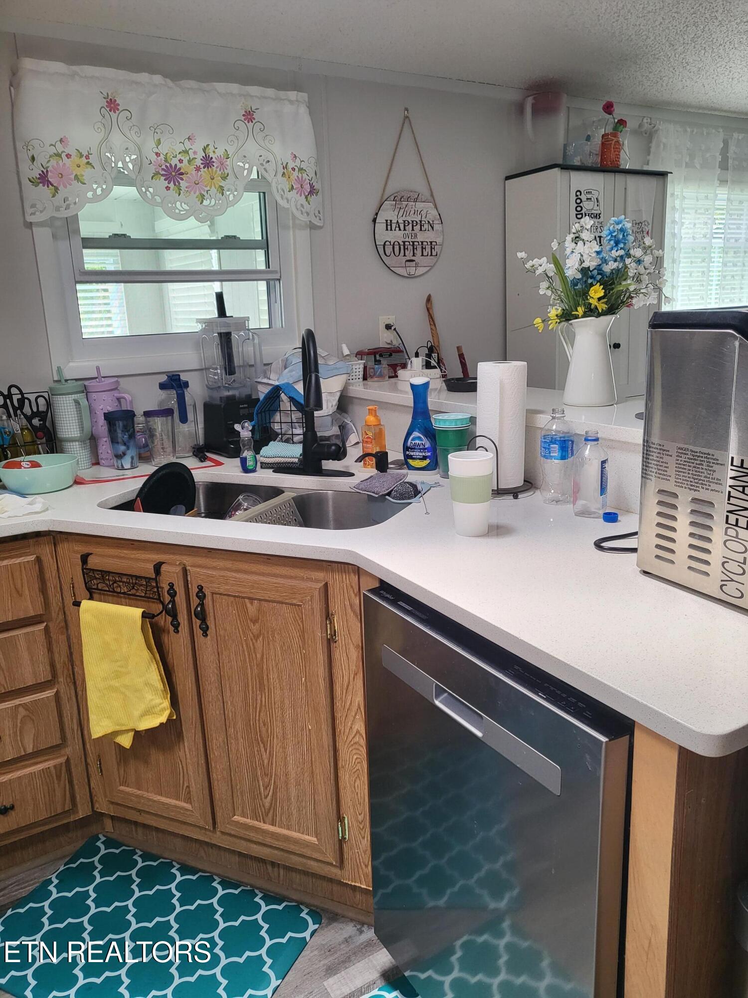 63 Cherry Street Crossville TN 38572