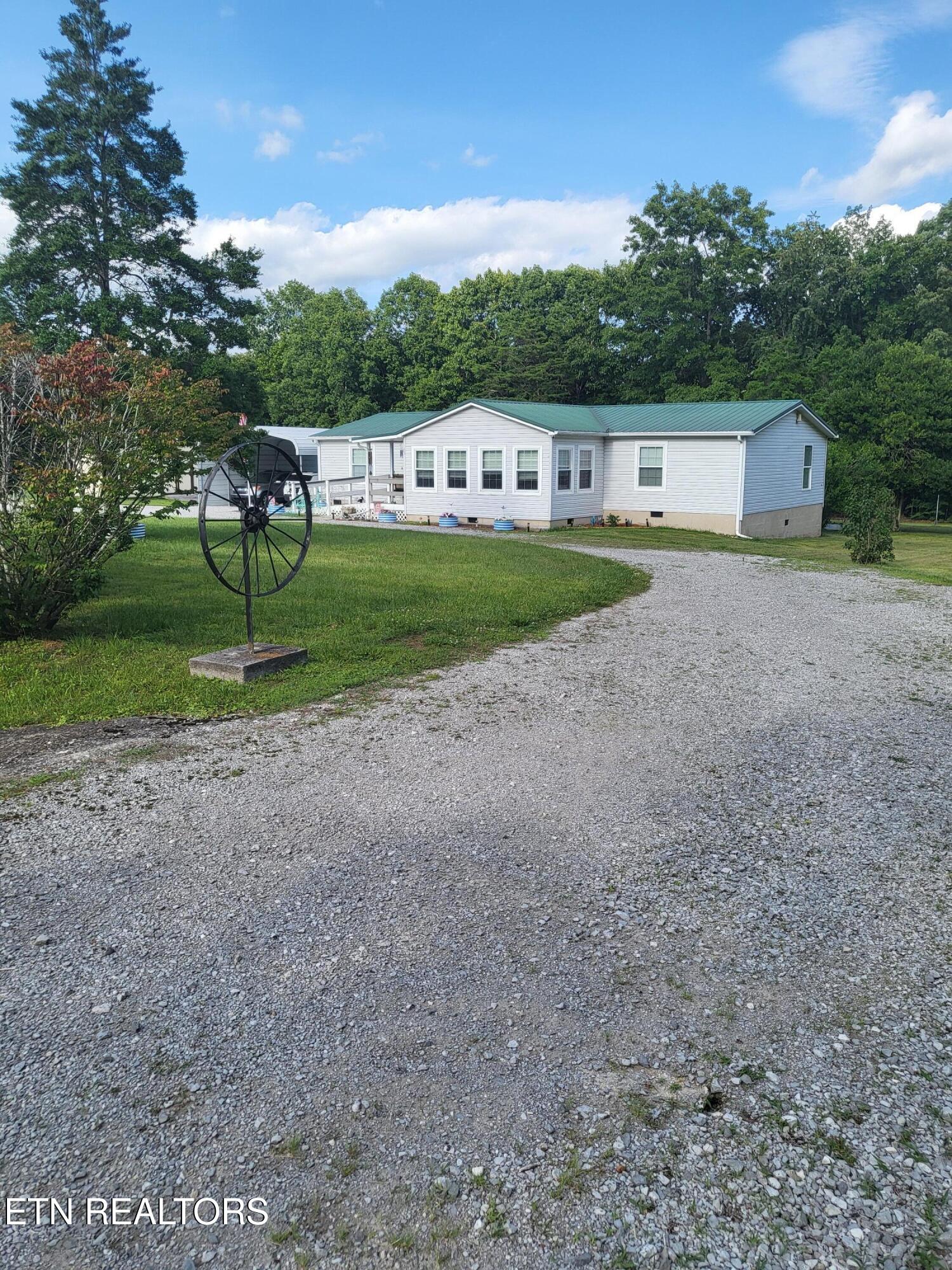 63 Cherry Street Crossville TN 38572