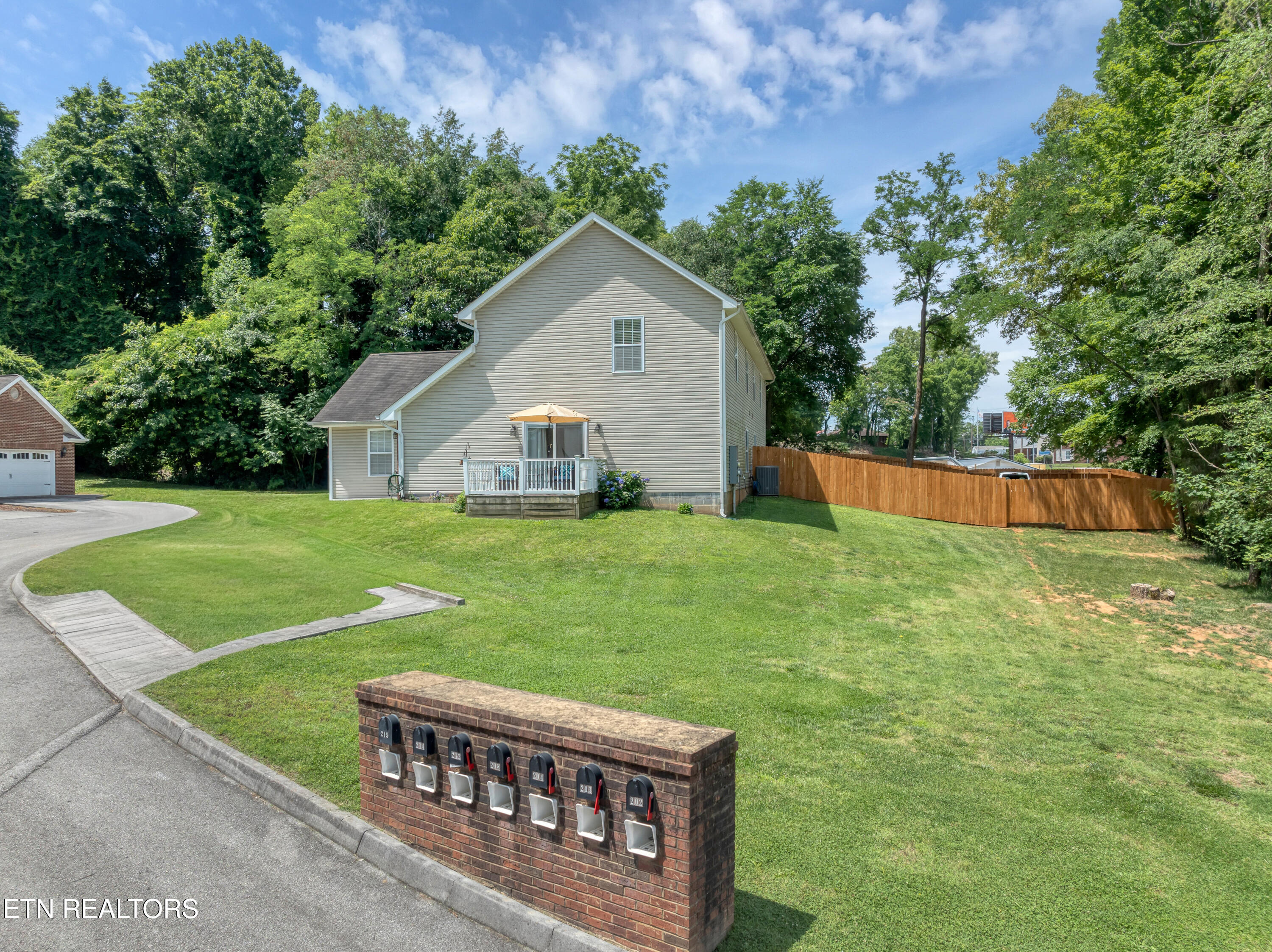 213 Tekoa Way Maryville TN 37804