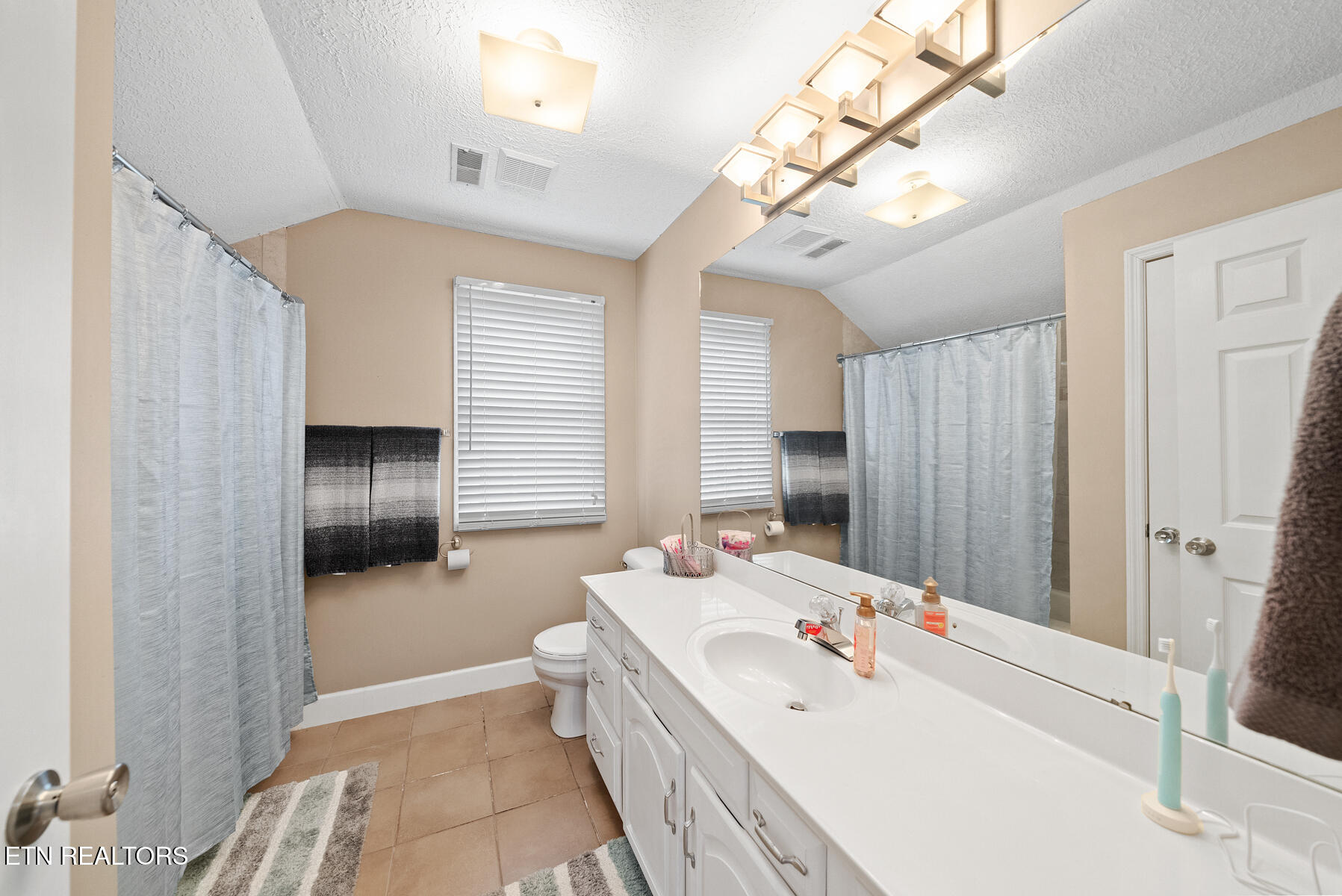 1260 Arrowhead Drive Crossville TN 38572