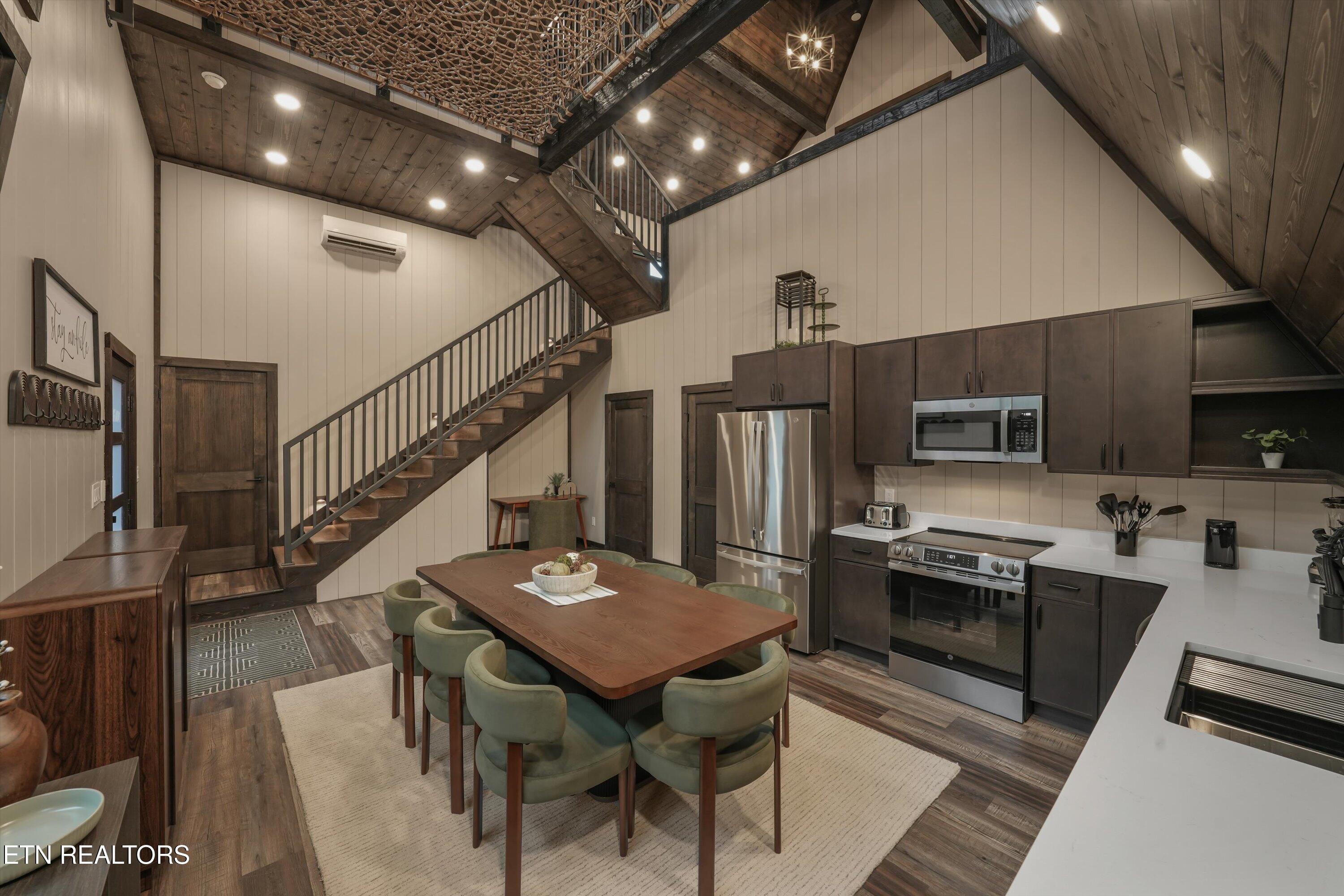 615 Longbow Way Pigeon Forge TN 37863