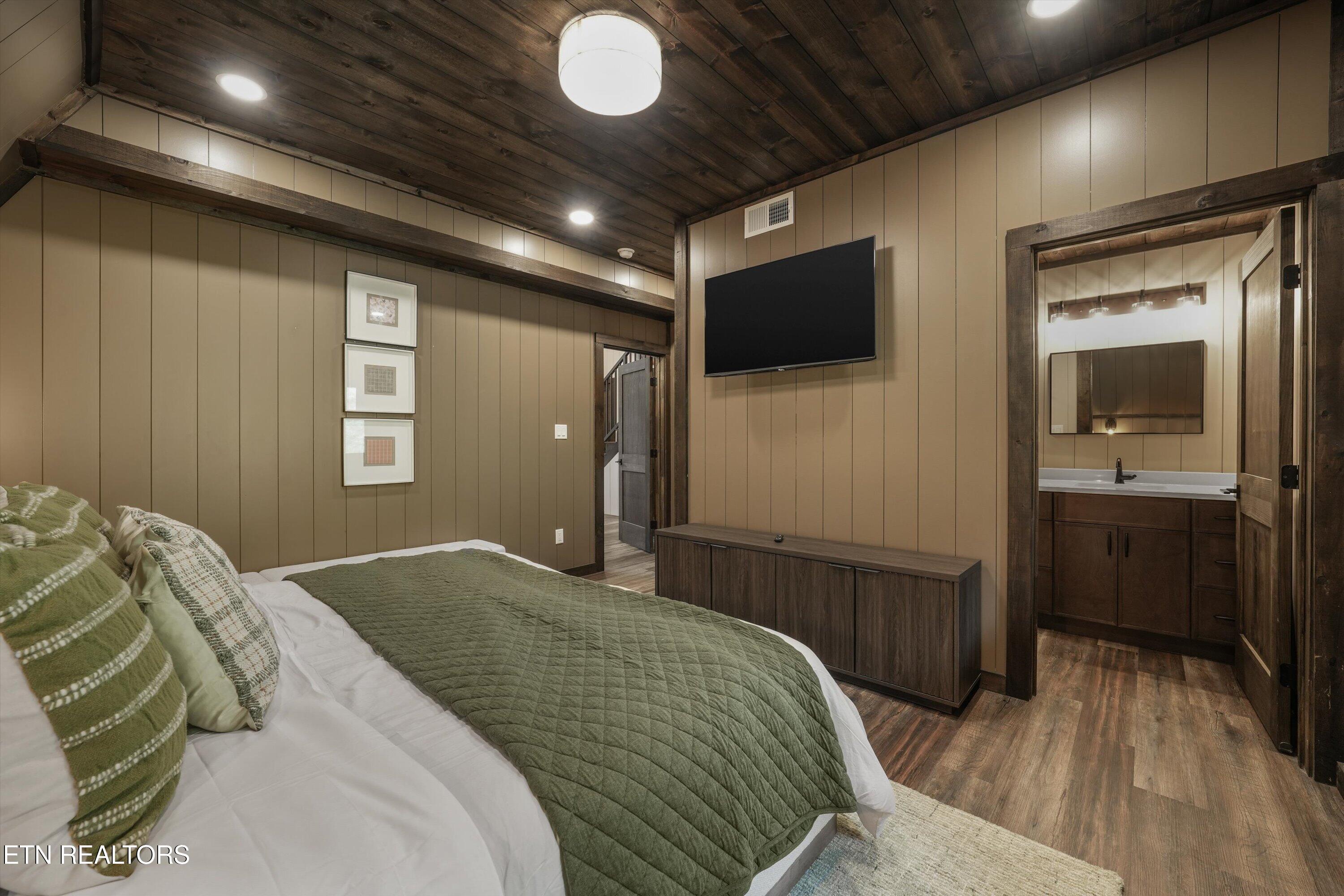 615 Longbow Way Pigeon Forge TN 37863