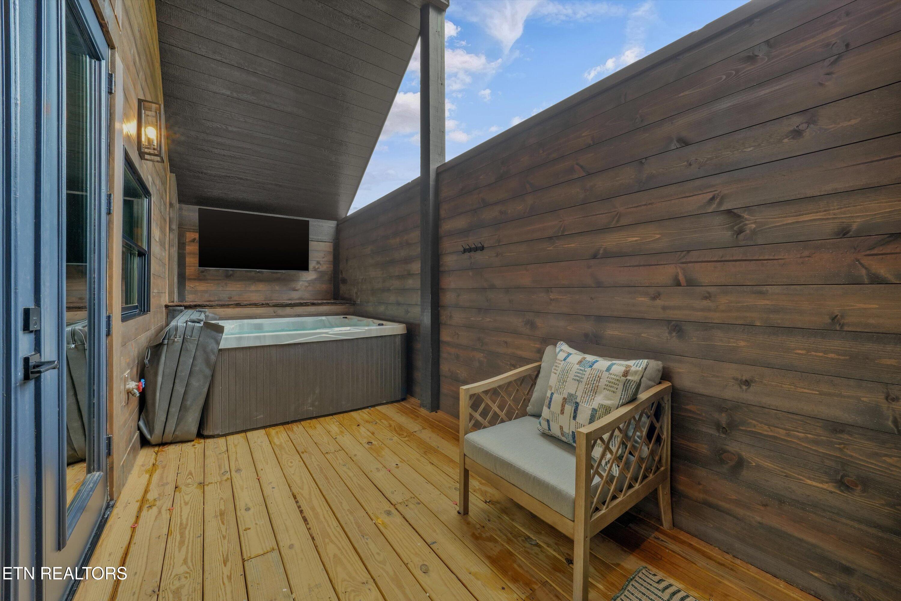 615 Longbow Way Pigeon Forge TN 37863