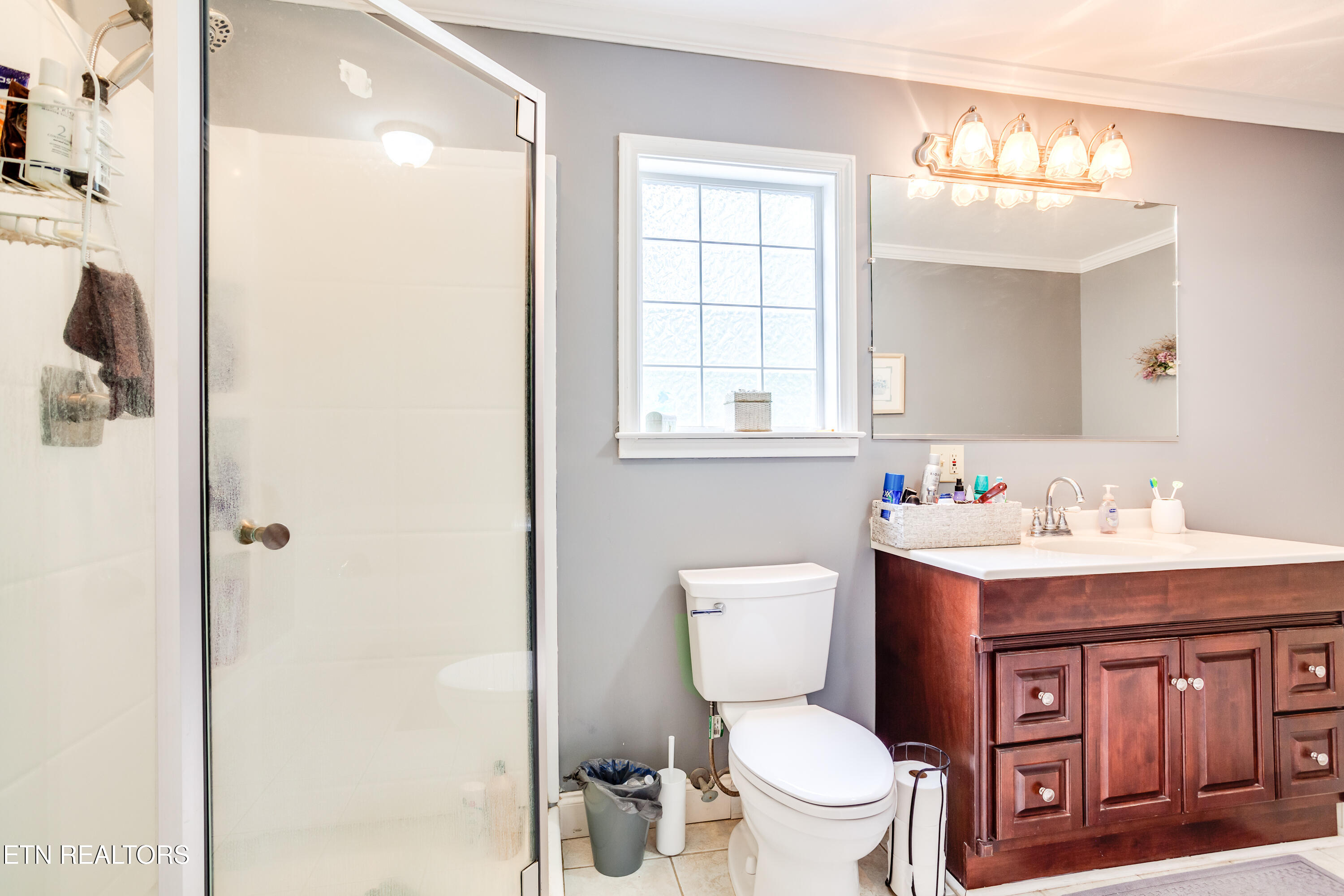 949 Hill Street Jellico TN 37762