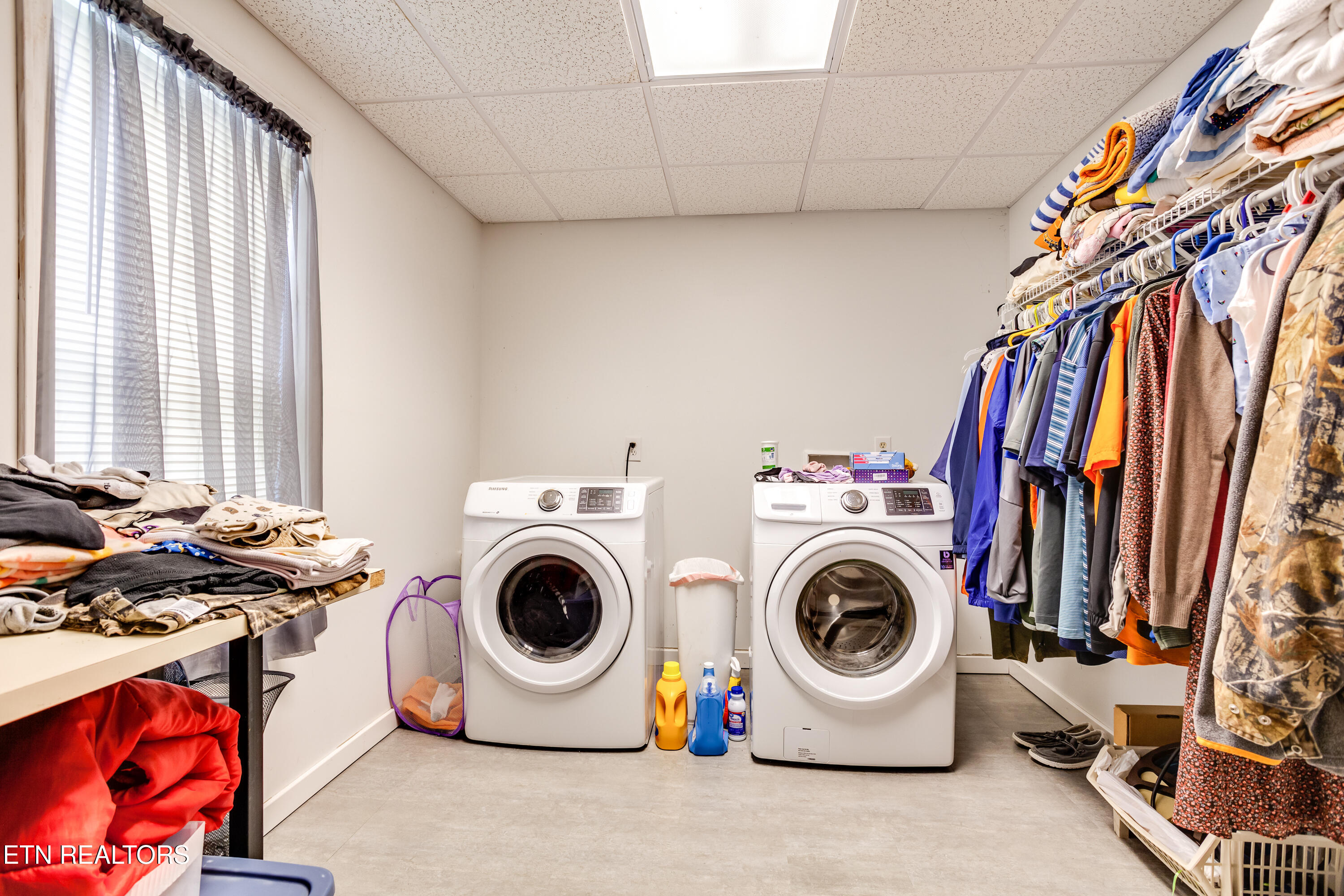 949 Hill Street Jellico TN 37762