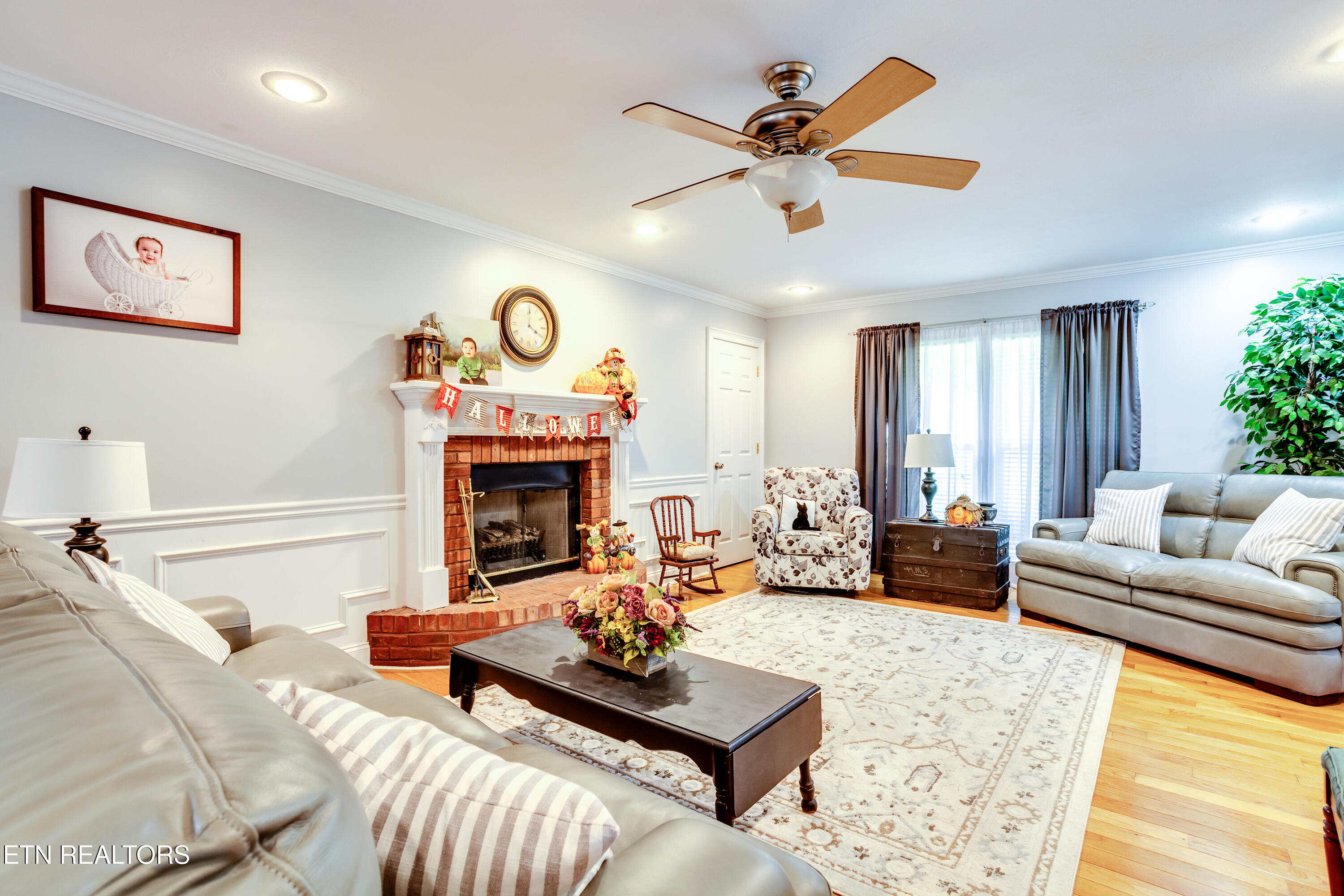 949 Hill Street Jellico TN 37762