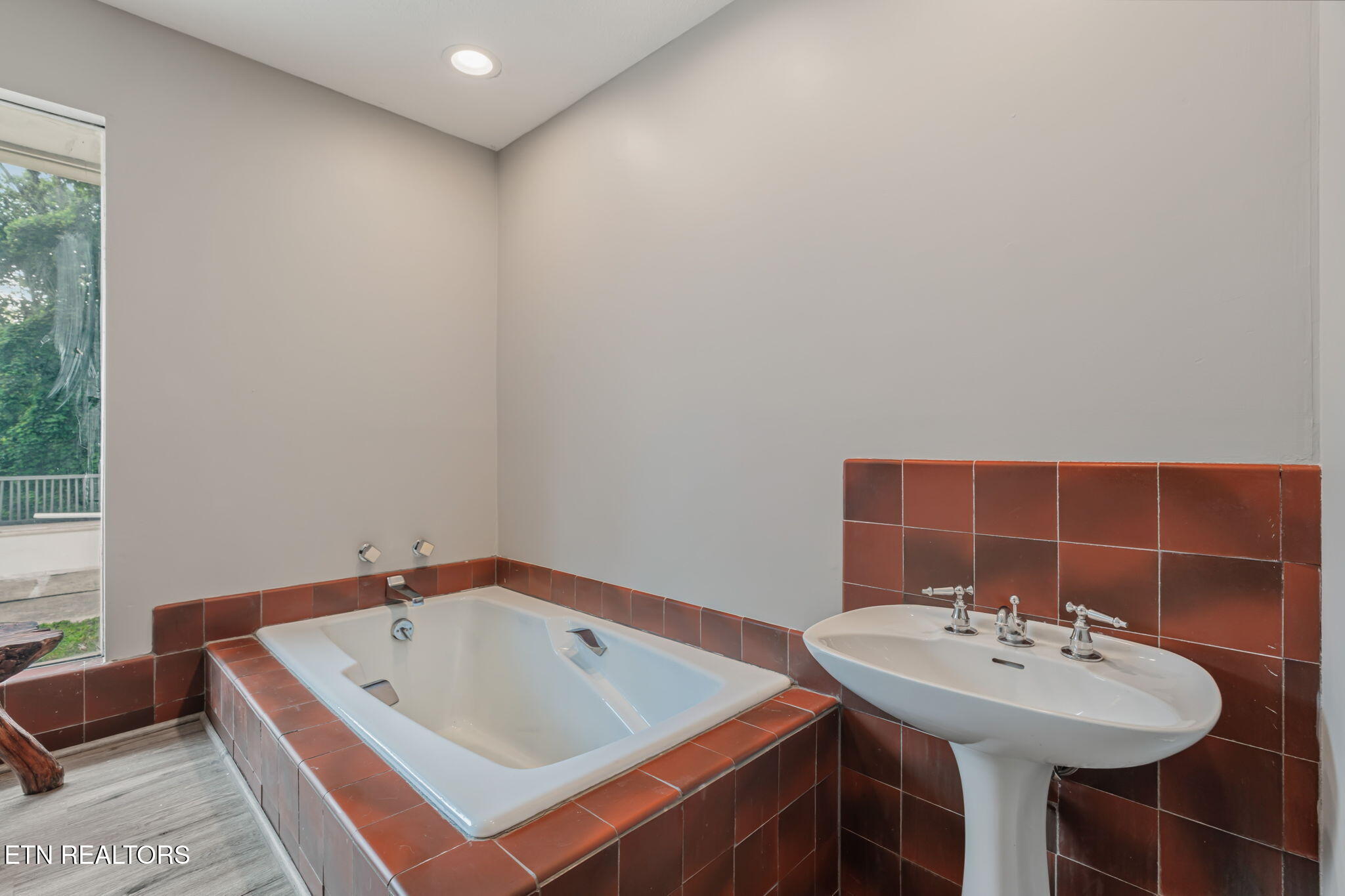 106 Plymouth Circle Oak Ridge TN 37830