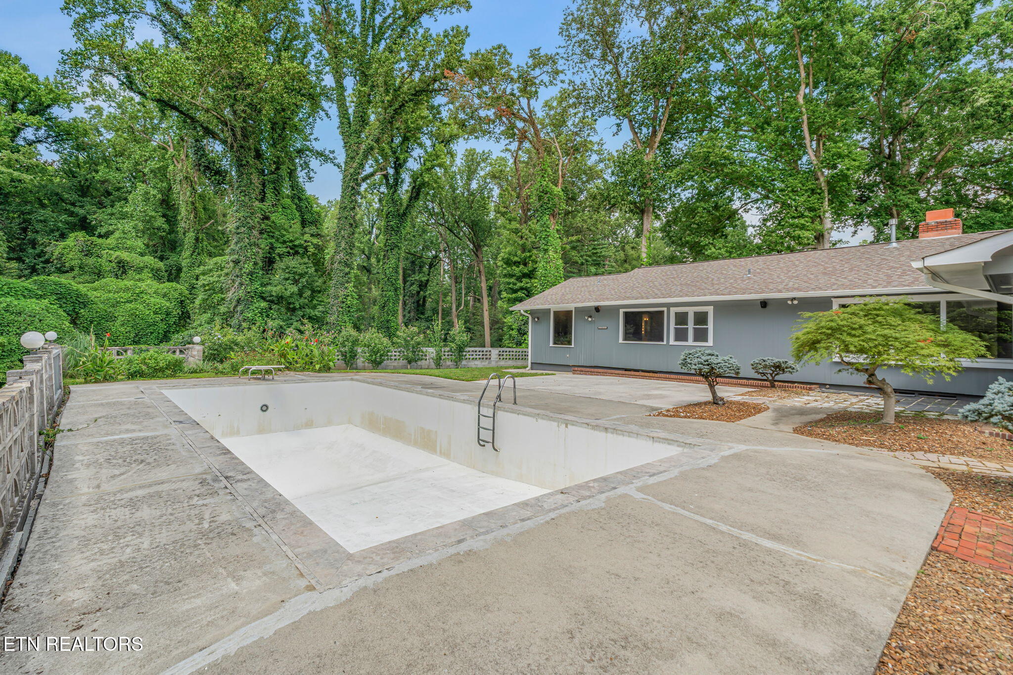 106 Plymouth Circle Oak Ridge TN 37830