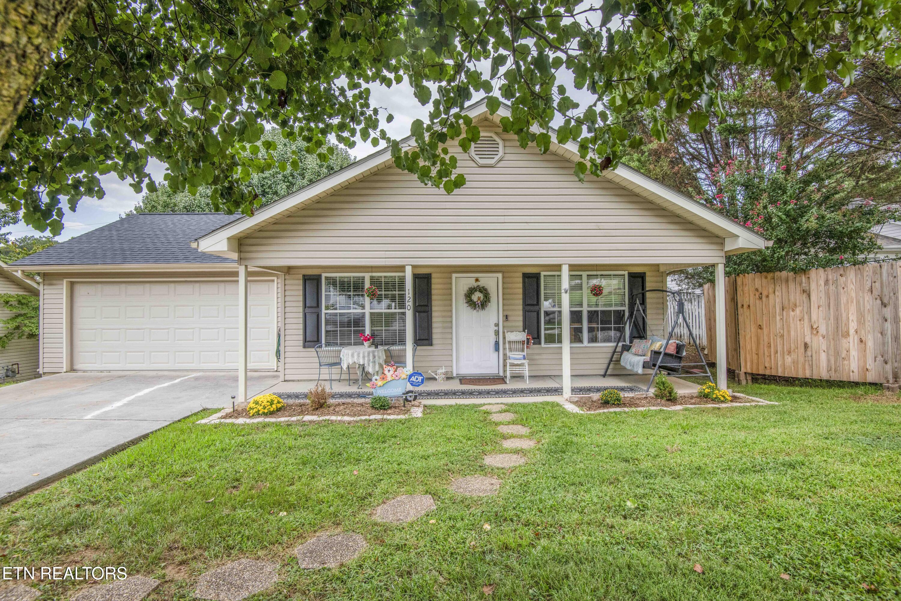 120 Emerald Court Place Lenoir City TN 37771