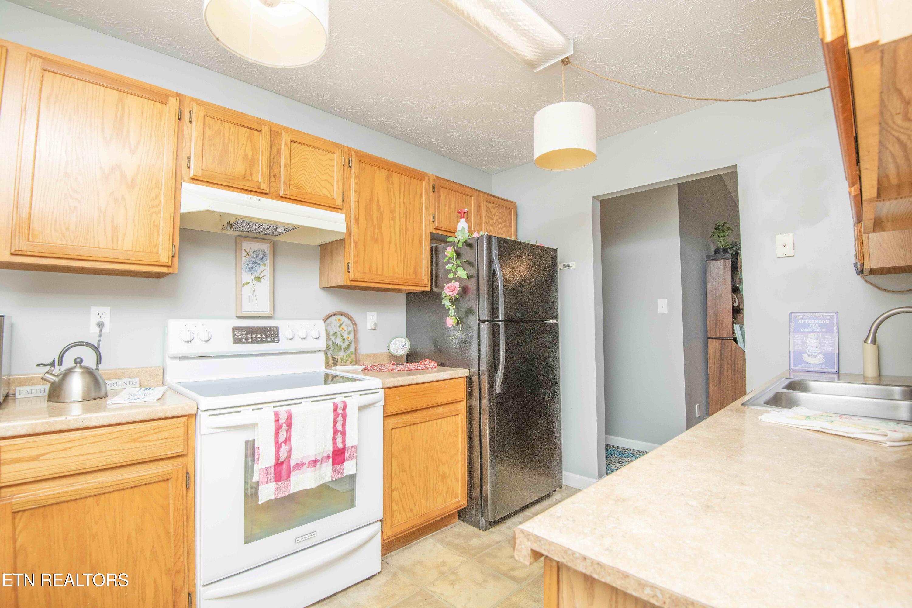 120 Emerald Court Place Lenoir City TN 37771