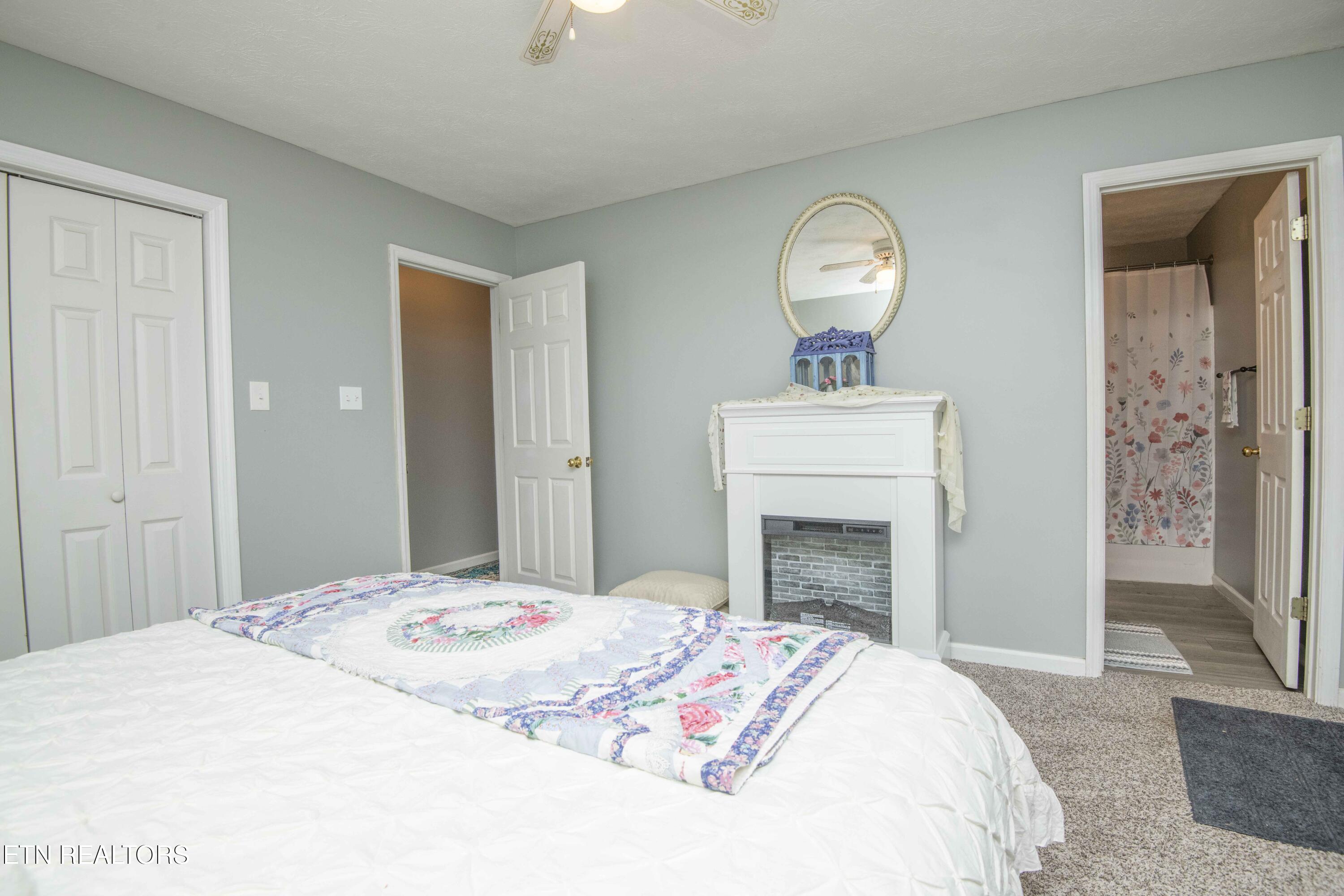120 Emerald Court Place Lenoir City TN 37771